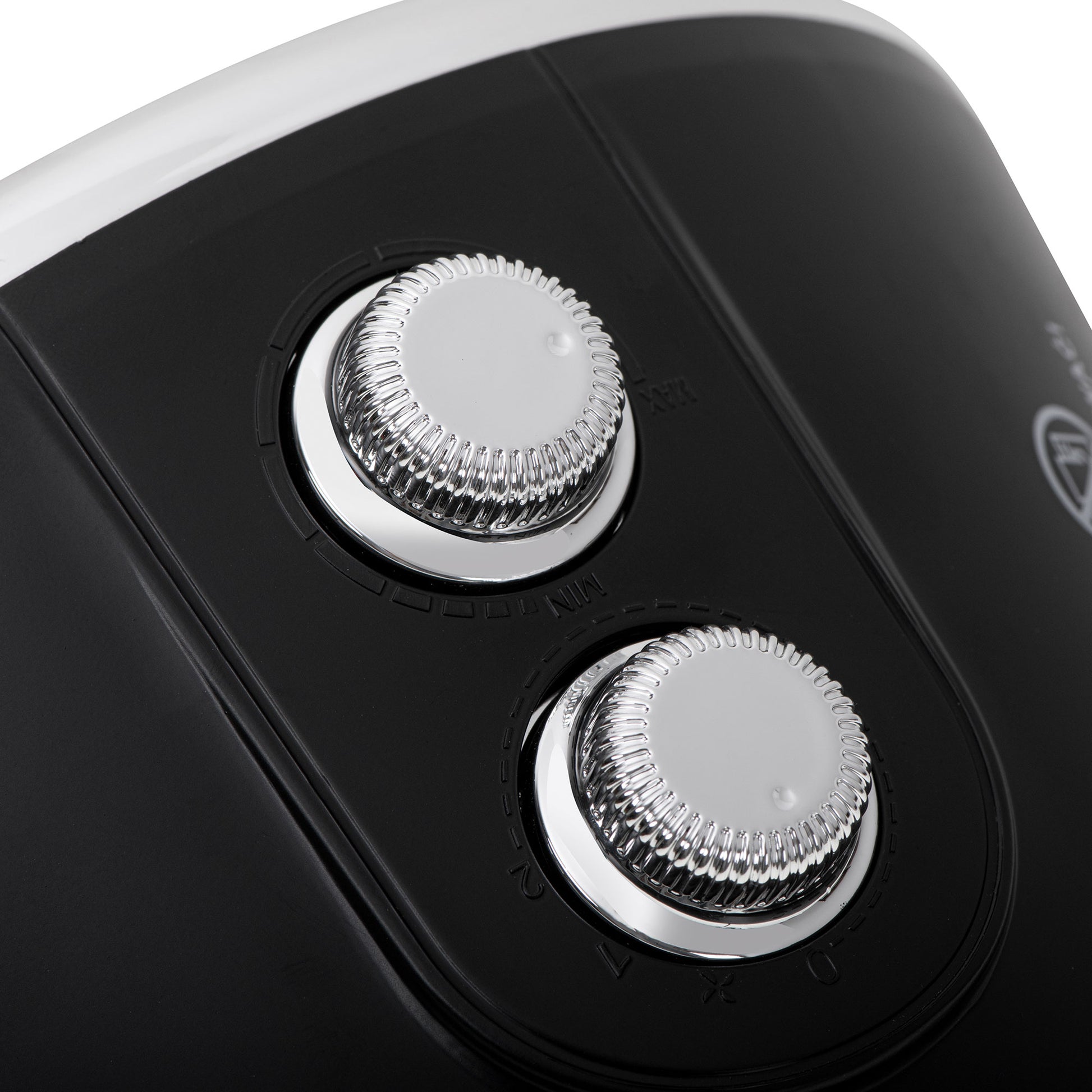 Calefactor Cerámico Led, Portátil, 2 Niveles Potencia, Termostato Automático, Diseño Moderno Adler Ad7742, Negro/plata