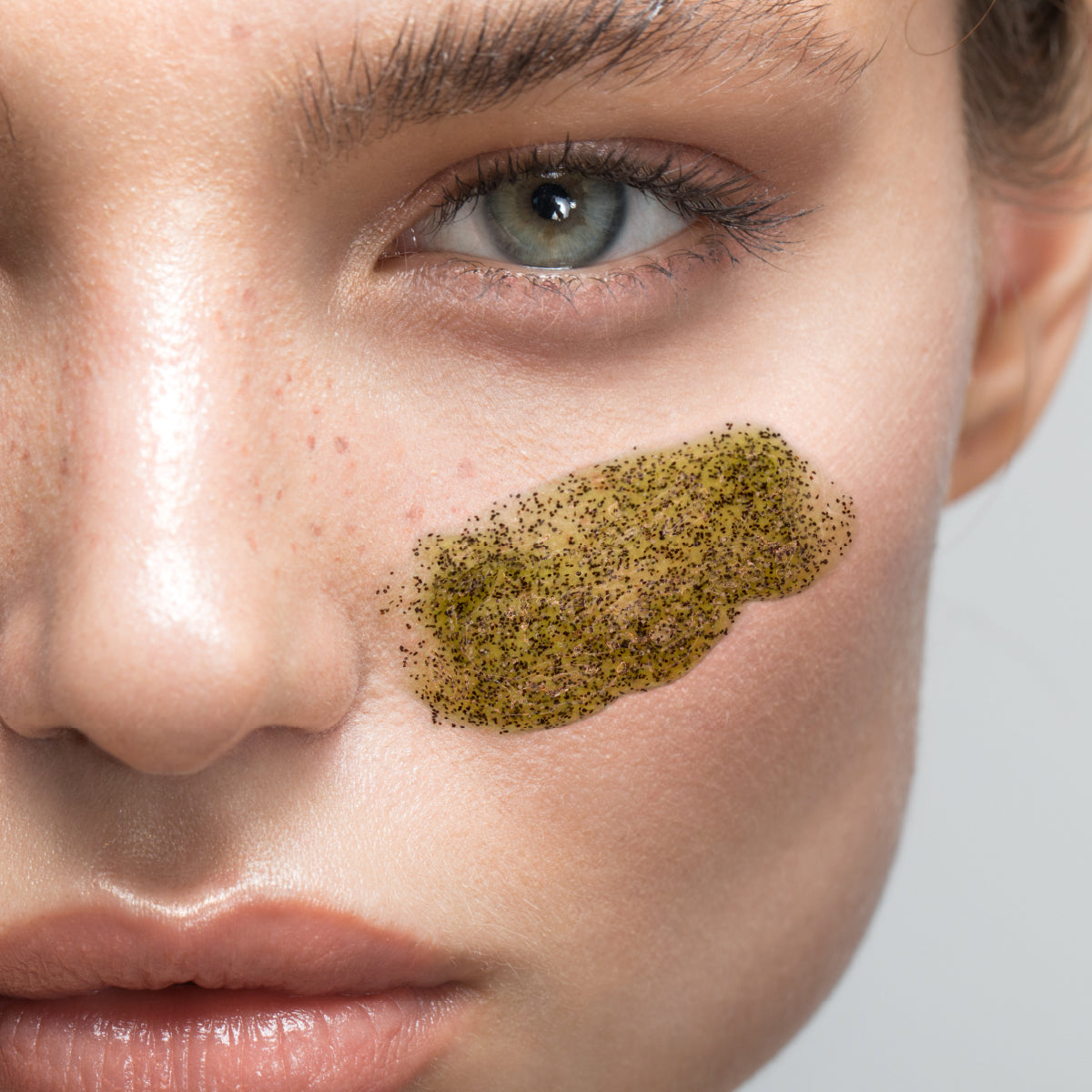 Exfoliante Facial de Aloe Vera y Bambú Labnatur 100 ml | Gránulos de Coco | Limpieza Purificante y Frescor | Vegano_2