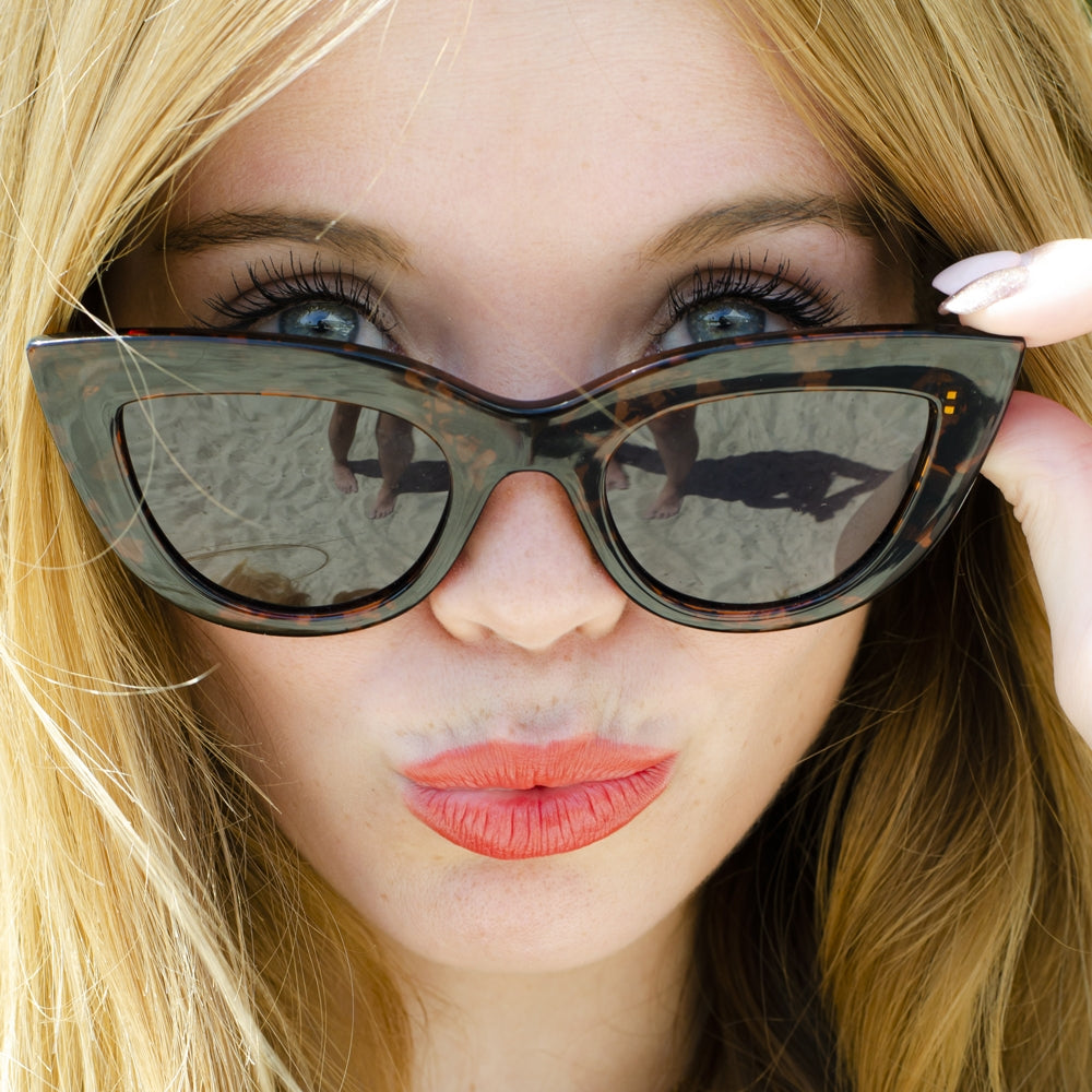 Pintalabios Coral Basic Colourstick 4g Camaleon Cosmetics_2