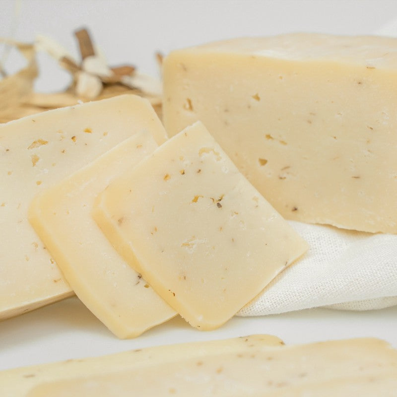 Queso De Oveja Con Trufa Negra Tuber Melanosporum_3