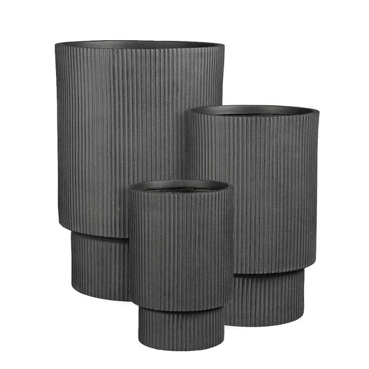 Macetero Alto Quito Negro De 24cm