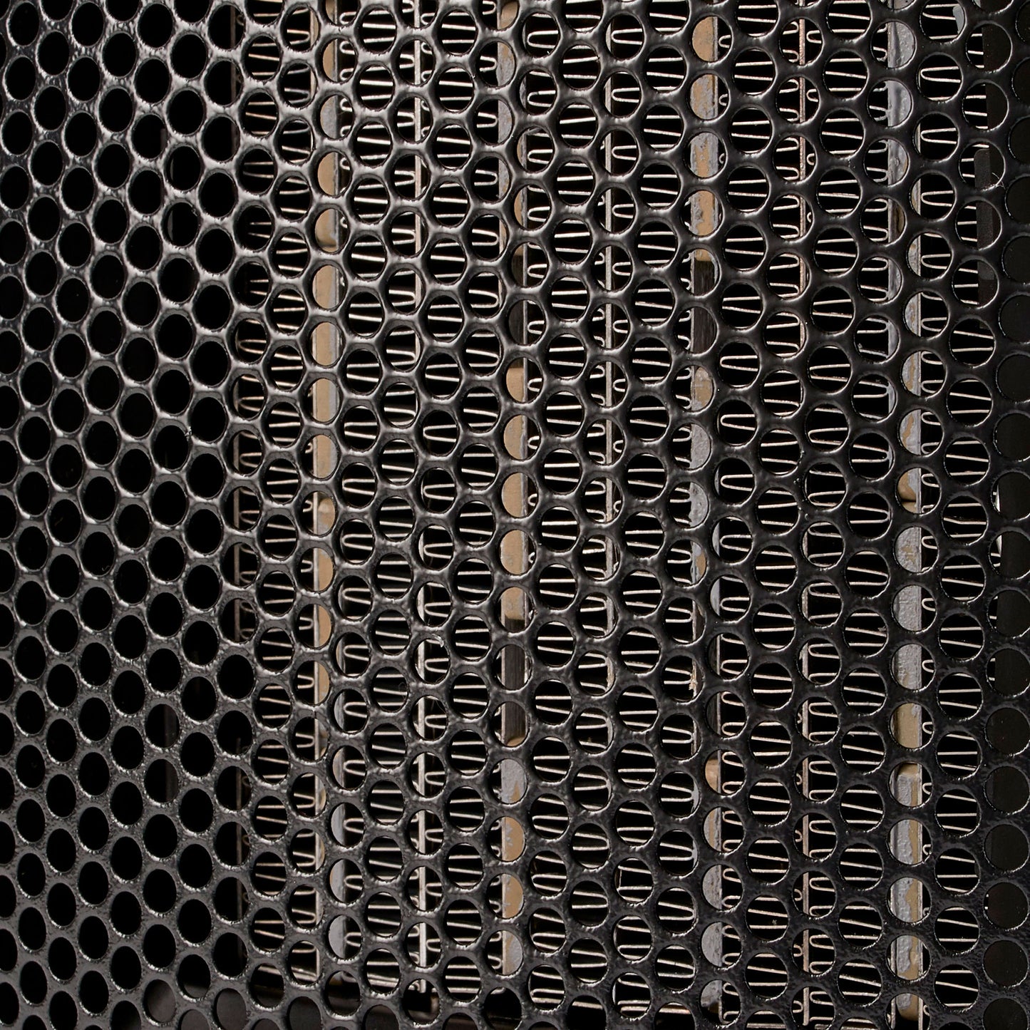 Calefactor Cerámico Portátil Ptc, Termostato Regulable, 2 Niveles Potencia, Función Ventilador Adler Ad 7702, Negro