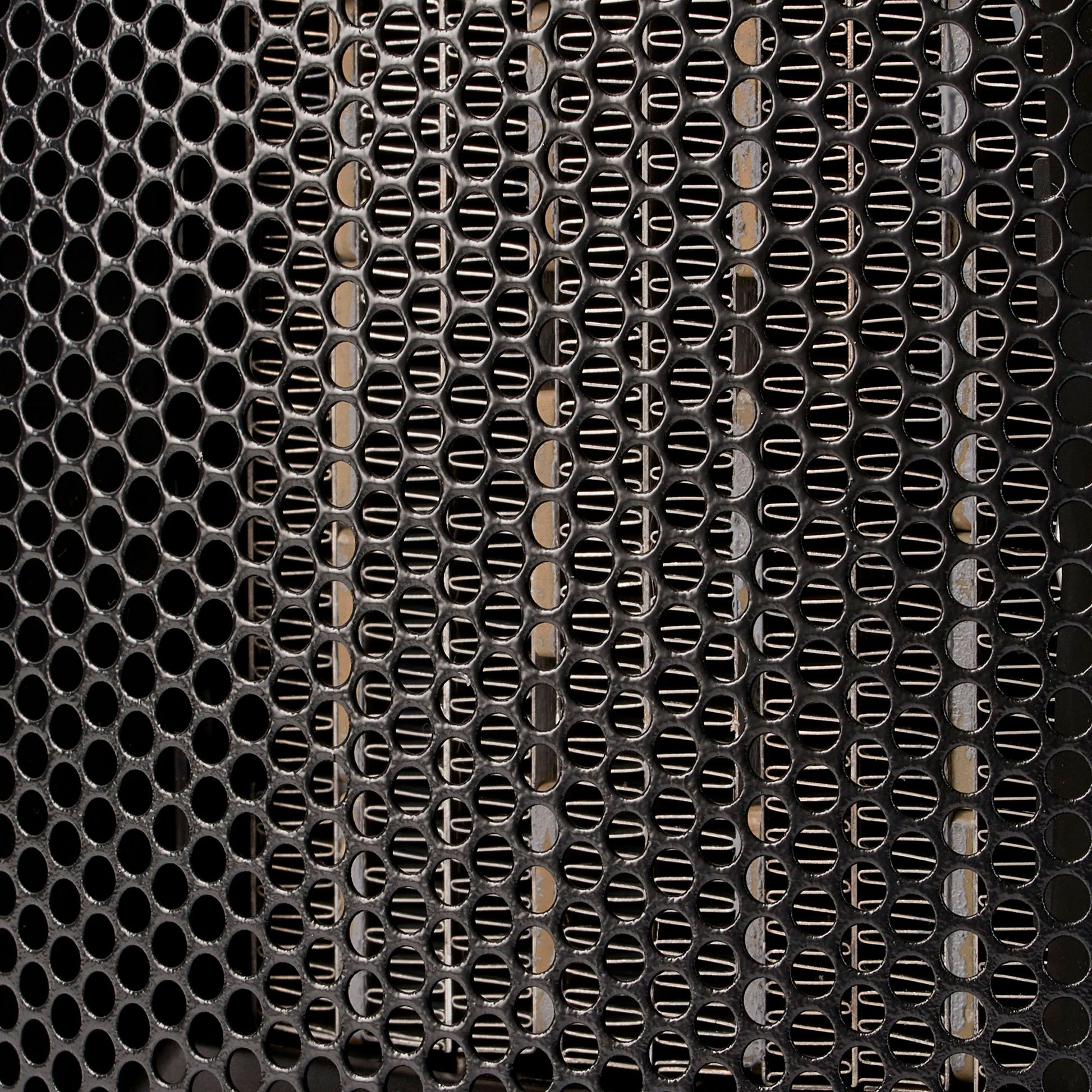 Calefactor Cerámico Portátil Ptc, Termostato Regulable, 2 Niveles Potencia, Función Ventilador Adler Ad 7702, Negro