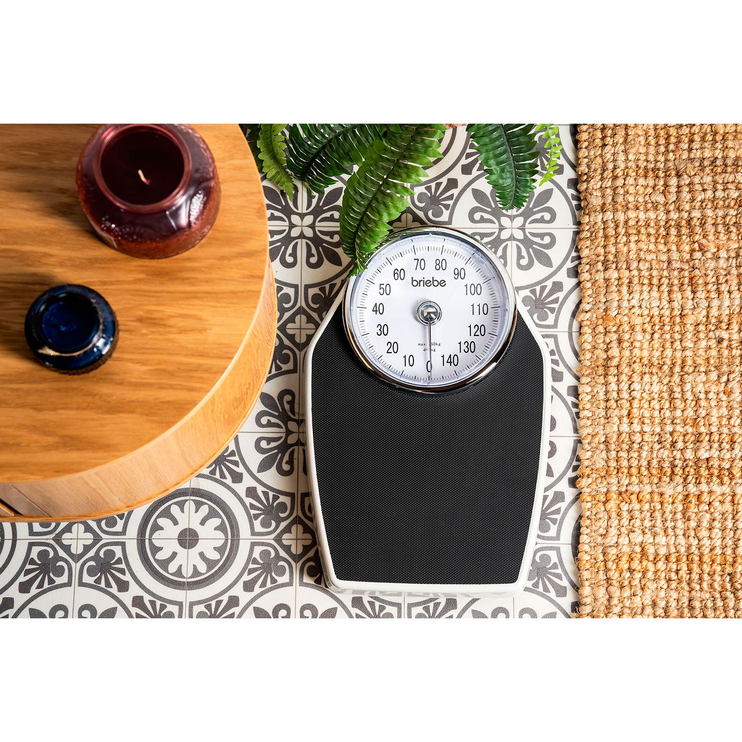 Báscula Analógica De Baño, Precisión, Mecánica, Medición Hasta 150 Kg, Sin Pilas, Fácil Uso, Briebe, Sc1122, Blanco/gris