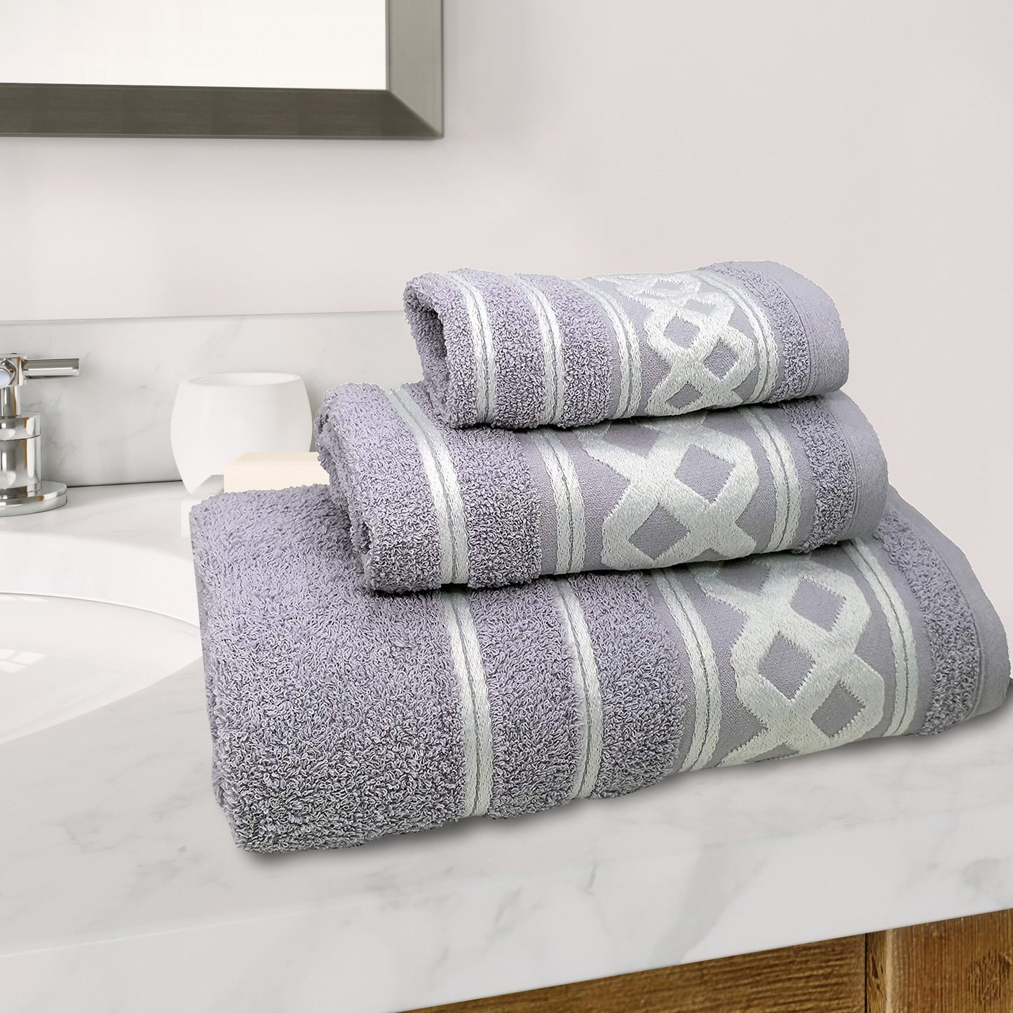 Juego De 3 Toallas De Baño De Algodón De Rizo 450 Gr/m2, De 50x30; 100x50; 150x100 Cm, Color Lila De La Colección Diamante_5
