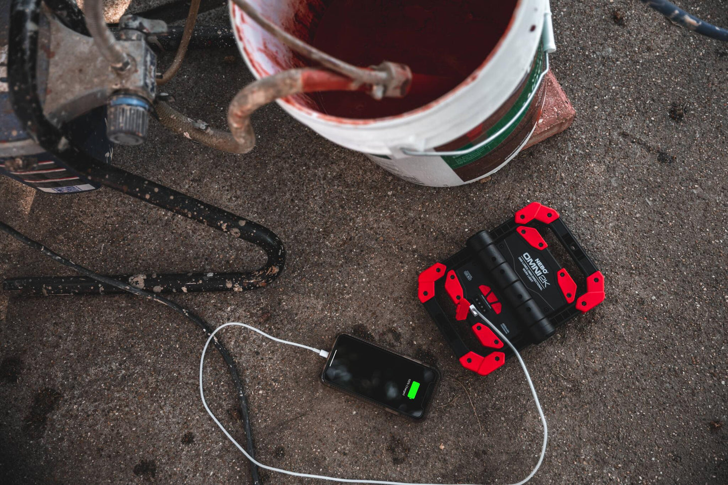 Omni 2000 - Foco De Trabajo 2000lm Recargable_4