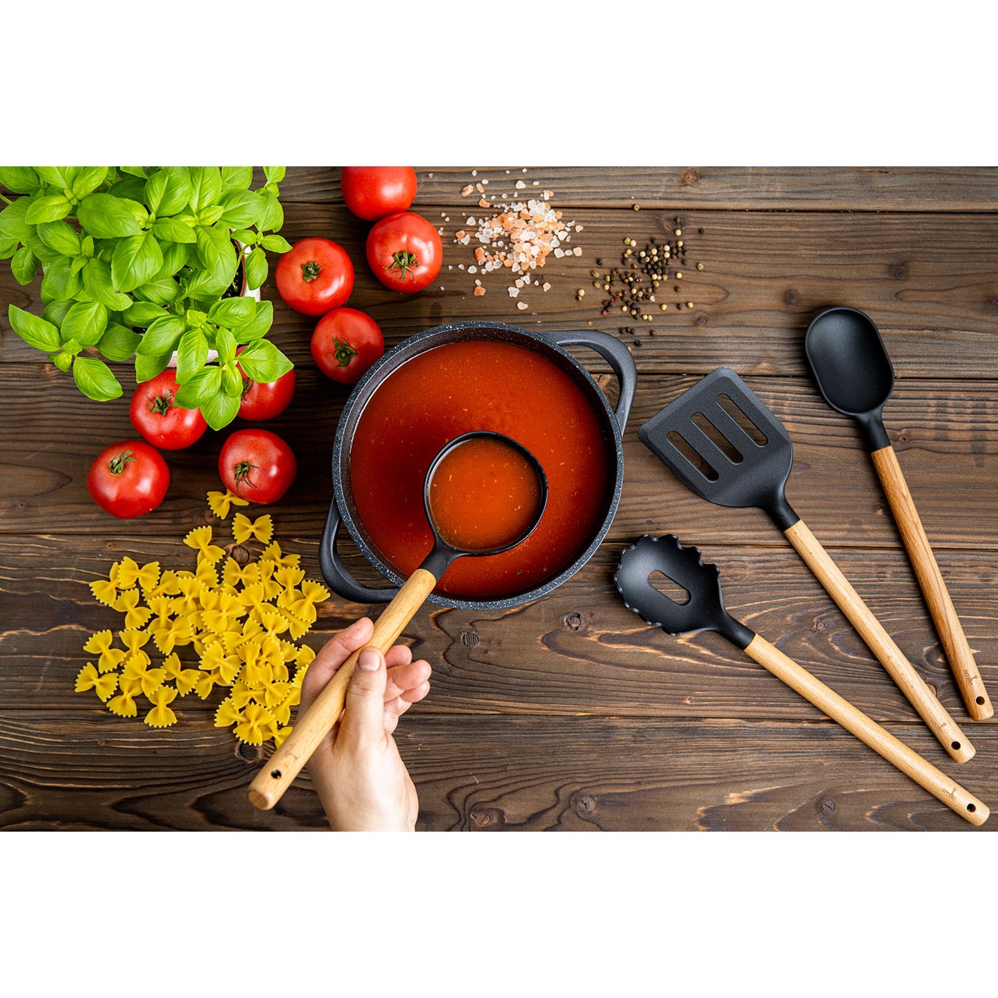 Batería De Cocina Inducción 8 Piezas Aluminio Fundido 4 Ollas Con Tapa De Cristal Antiadherente Briebe Mgk-12, Negro