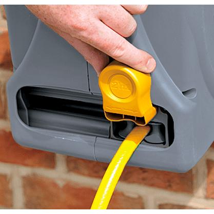 Compact reel con 25 m manguera Hozelock