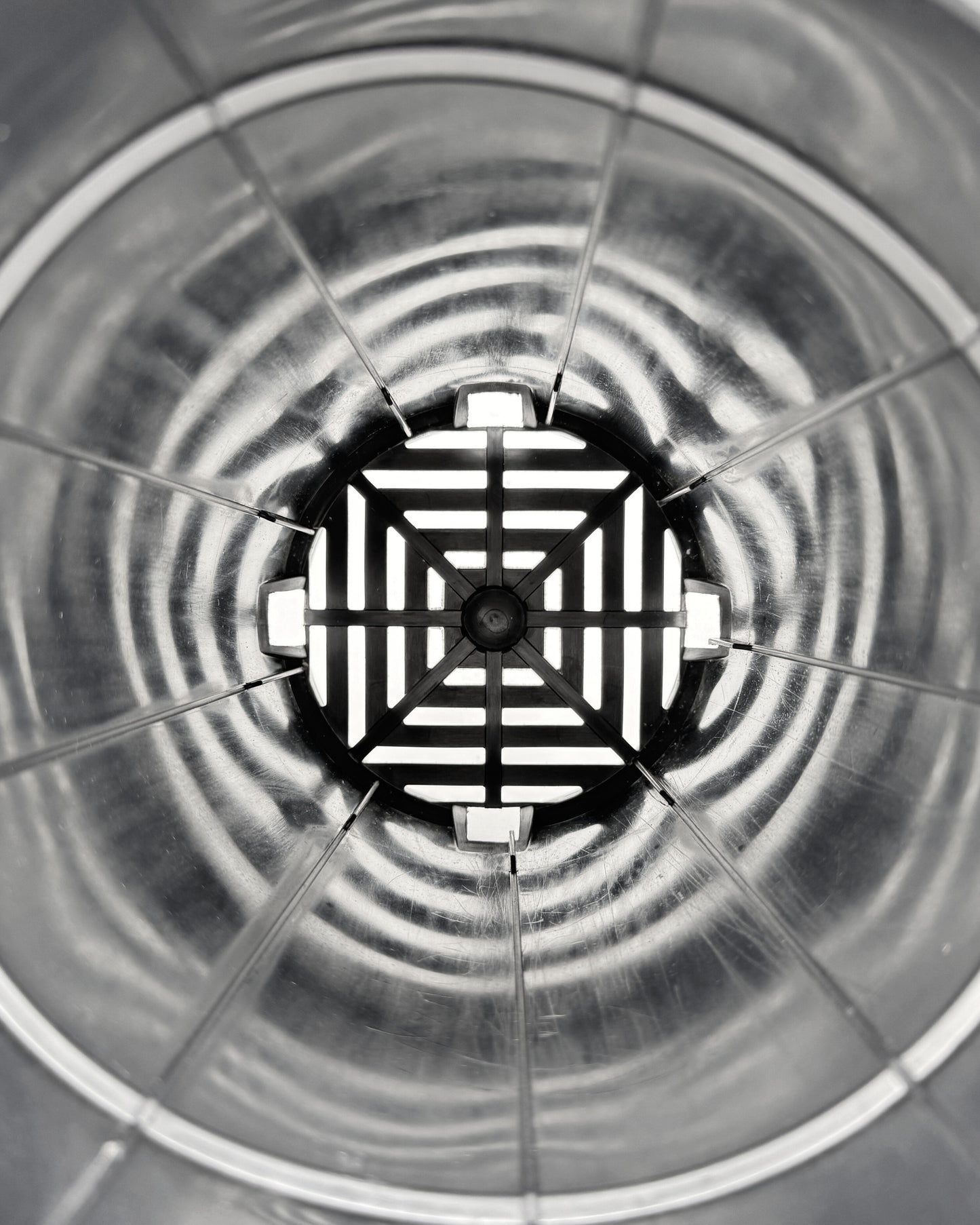 Maceta Tubular 22 Cm - 3,5 L