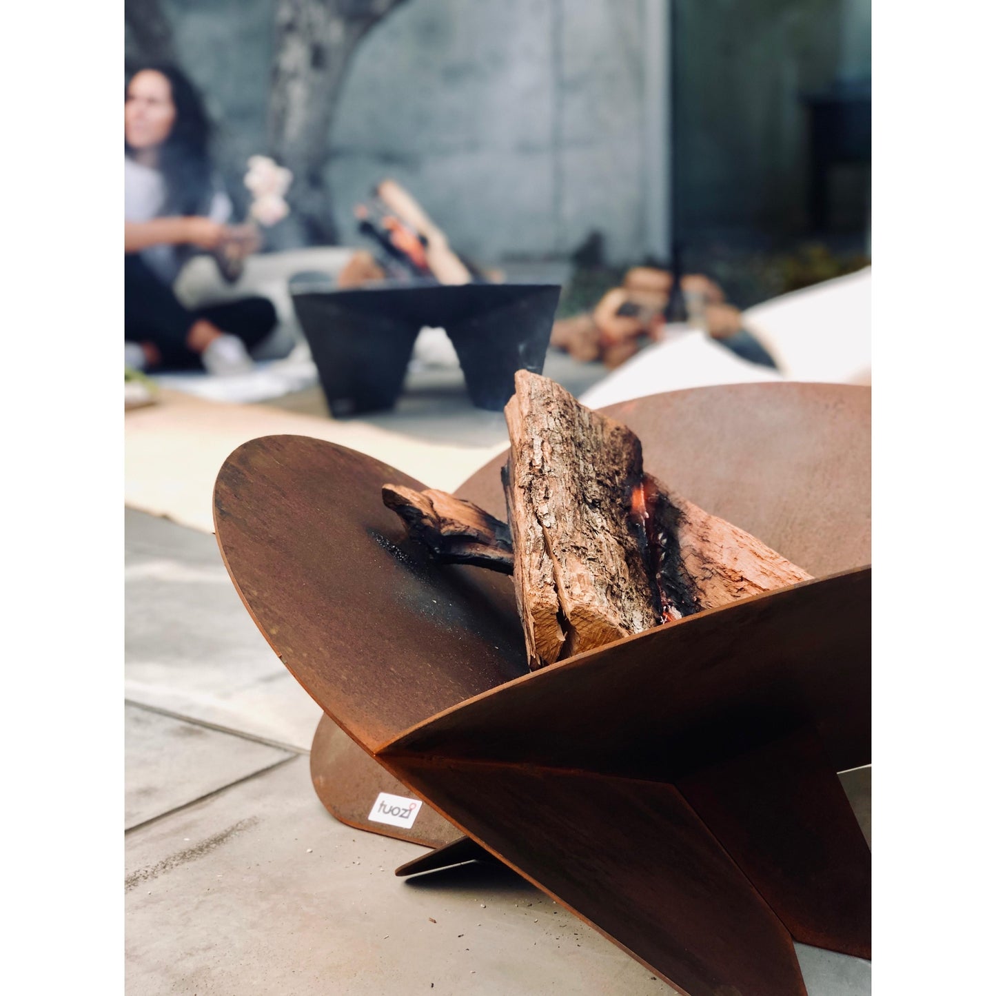 Brasero de jardín Medusae Tuozi