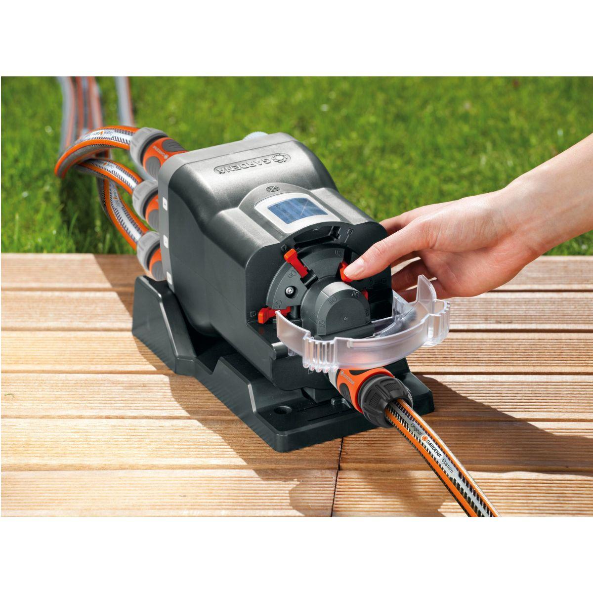 Distribuidor de agua automático Gardena