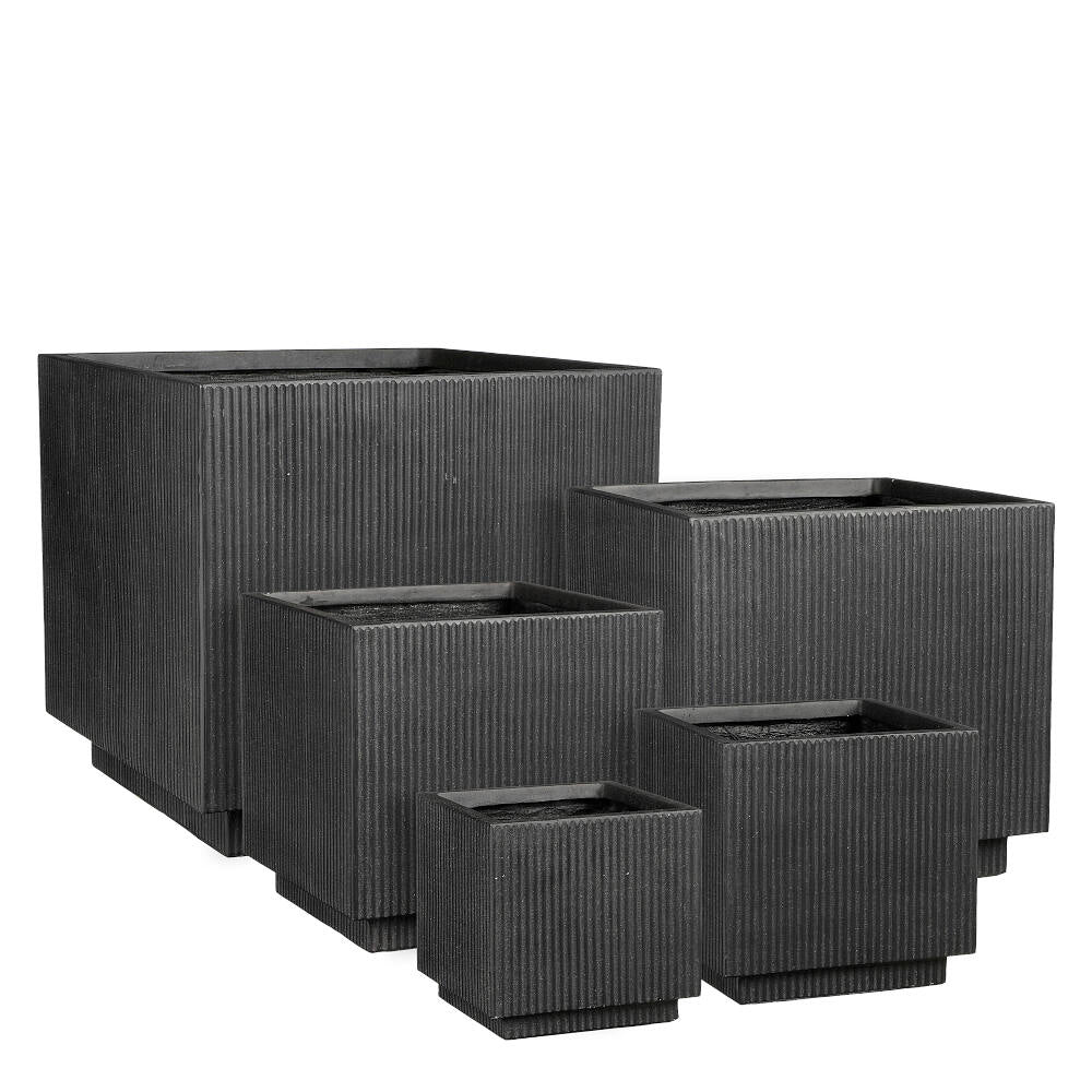 Macetero Cuadrado Quito Negro De 30cm