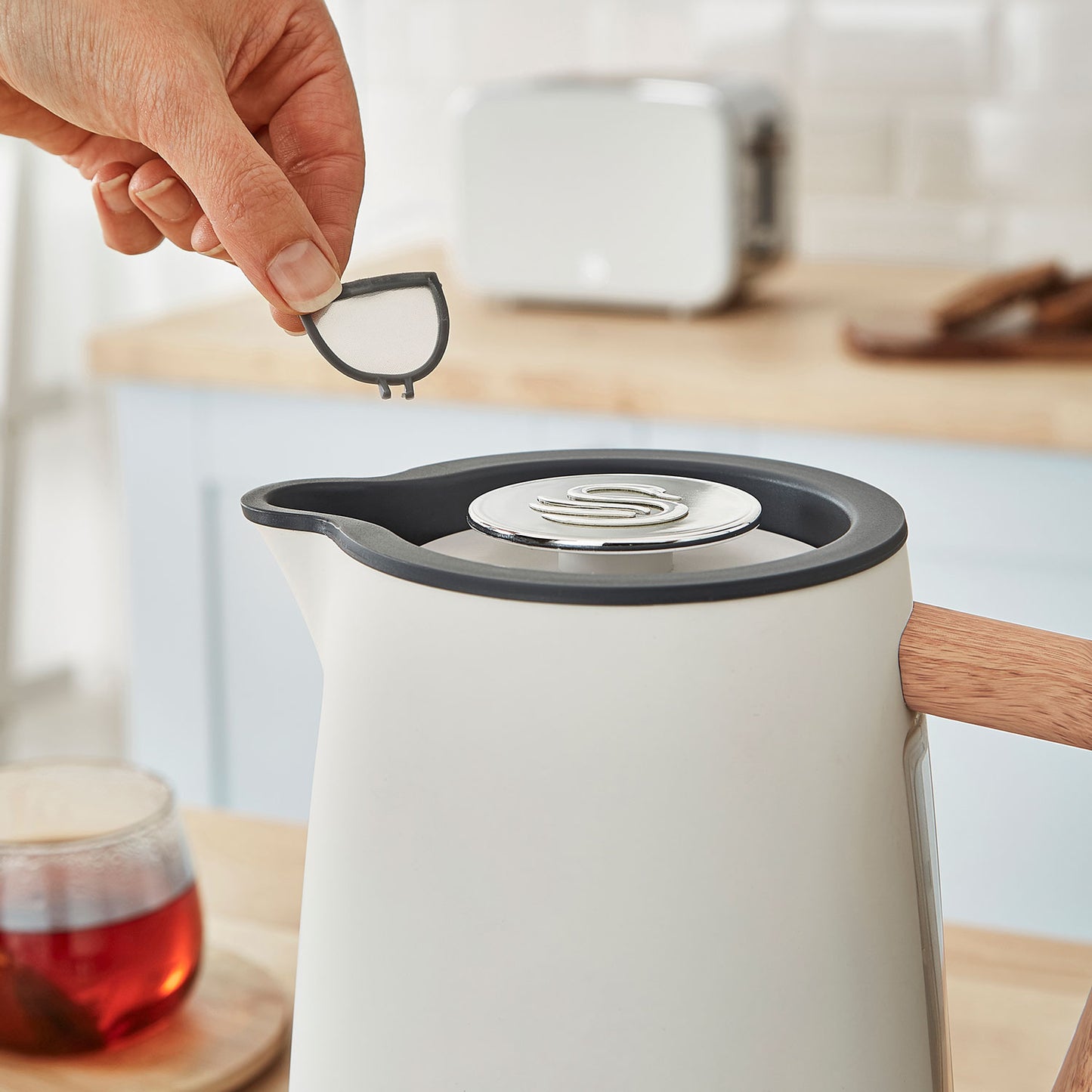 Set Desayuno Nordic, Hervidor Agua 1,7 L, Tostadora Ranura Ancha 2 Rebanadas, Diseño Swan Stp2090 Blanco_5