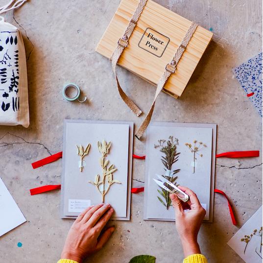 Kit  Flower Press