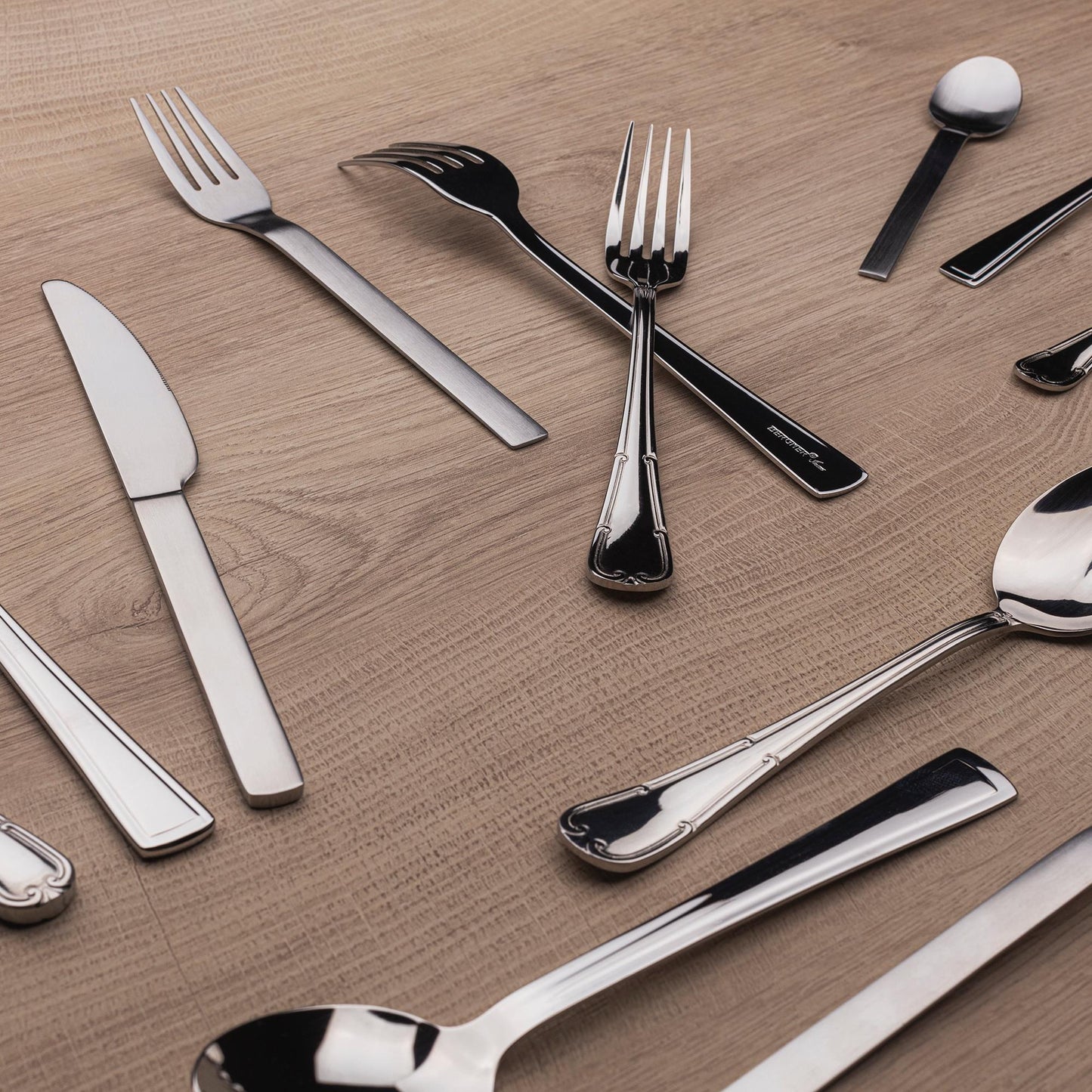 Juego De 3 Tenedores De Mesa Siena En Acero Inoxidable Acabado Mate Bergner_2