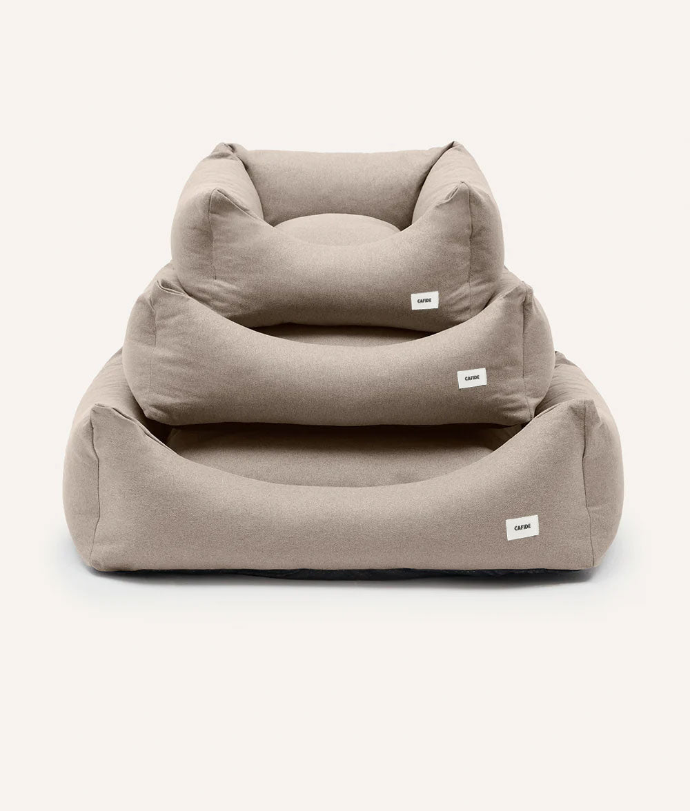 Cafide Cama De Material Reciclado Para Perro Con Tejido Basic Beige. Modelo Snozy.