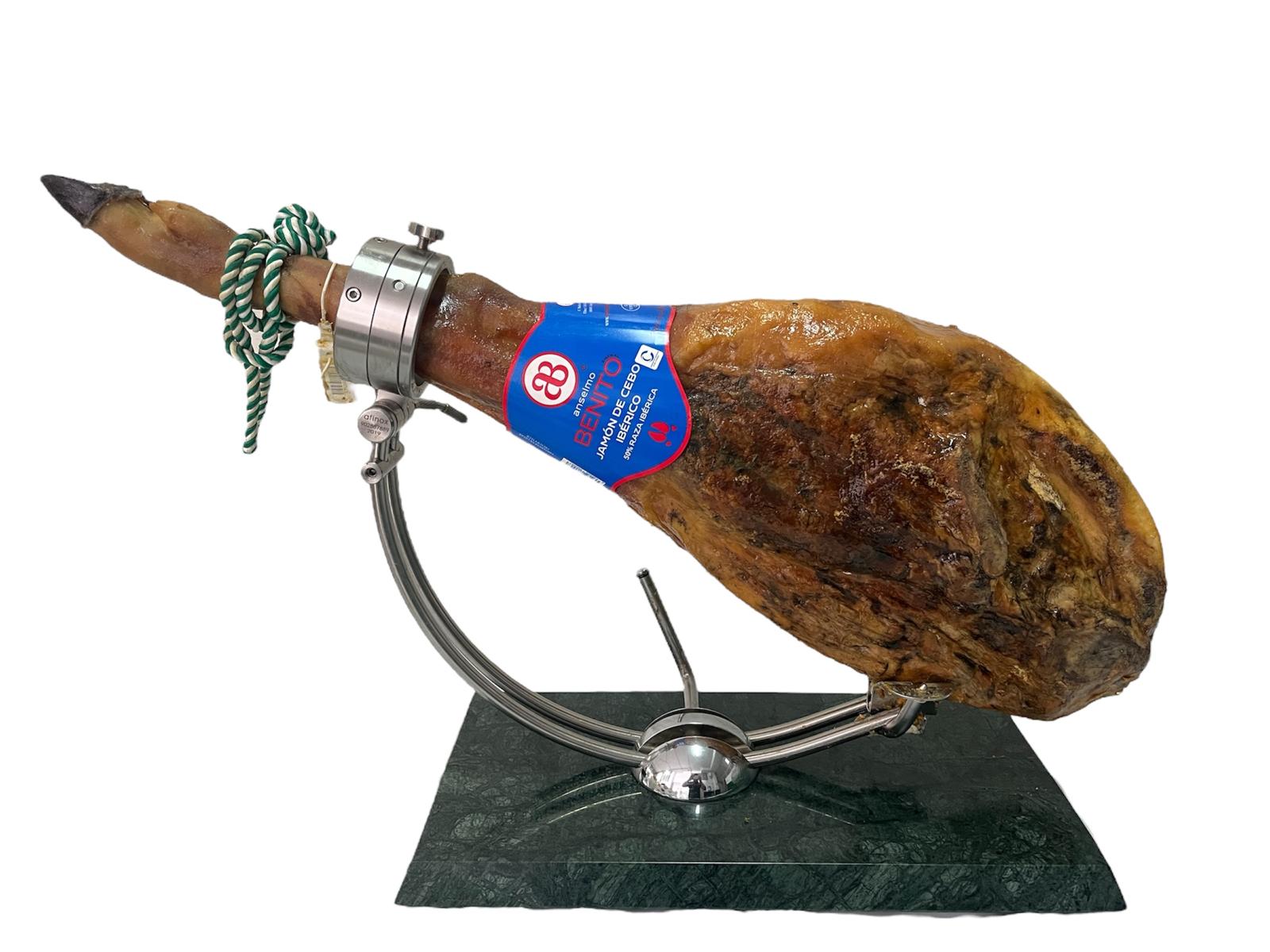 Jamón De Cebo Ibérico 50% R.i. Anselmo Benito Jamon Cebo 50% R.i. Benito (8.5/9 Kg)_0