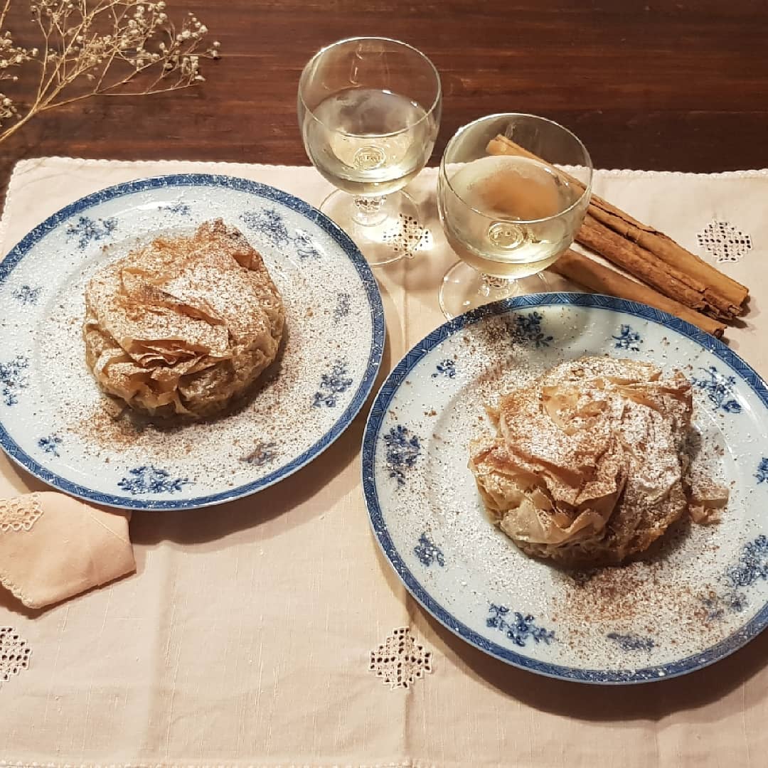 6 Pastelitos Nazaríes Con Pasas Moscatel Y Piñones Ibéricos