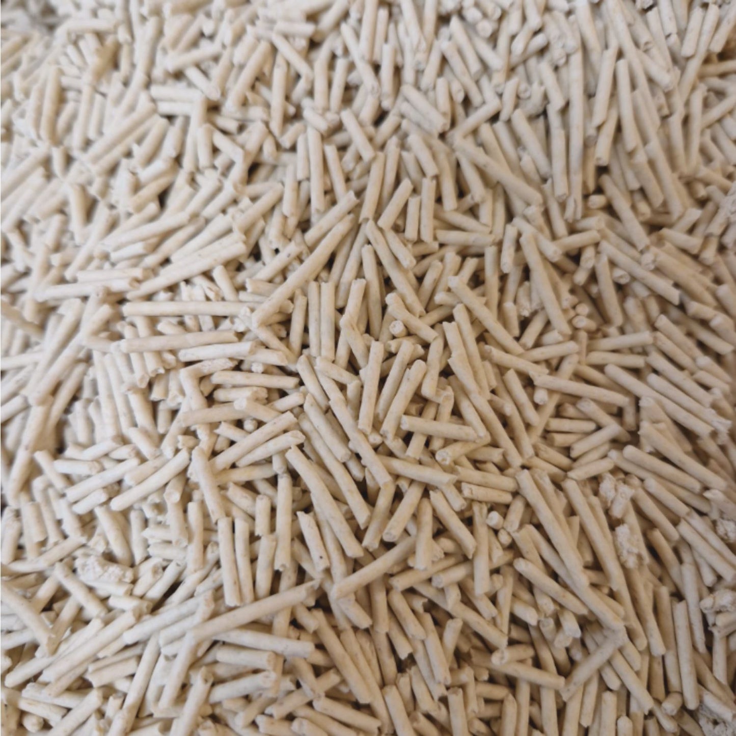 Sustrato Absorbente Wuapu Naturcorn Kitty En Mini Pelet Biodegradable Para Gato 1 U 6l_4