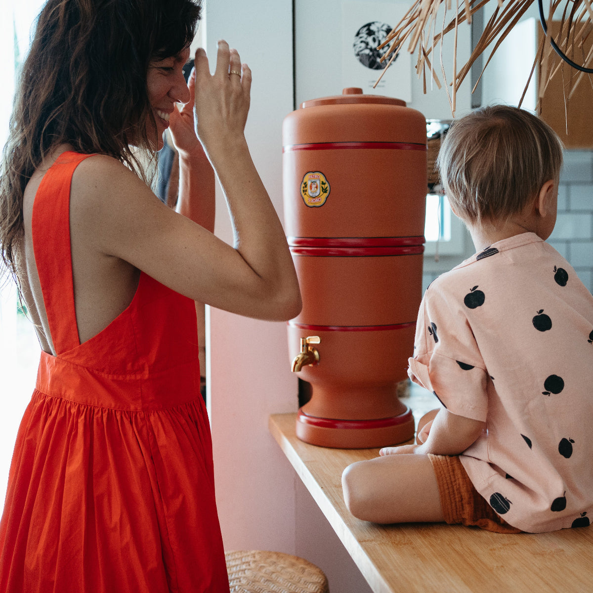 Filtro de Agua Stéfani São João 8L Arcilla Natural - 16 L Total (8 L Filtrados + 8 L Reserva) – 62 cm Alt. x 26 cm Ø_2