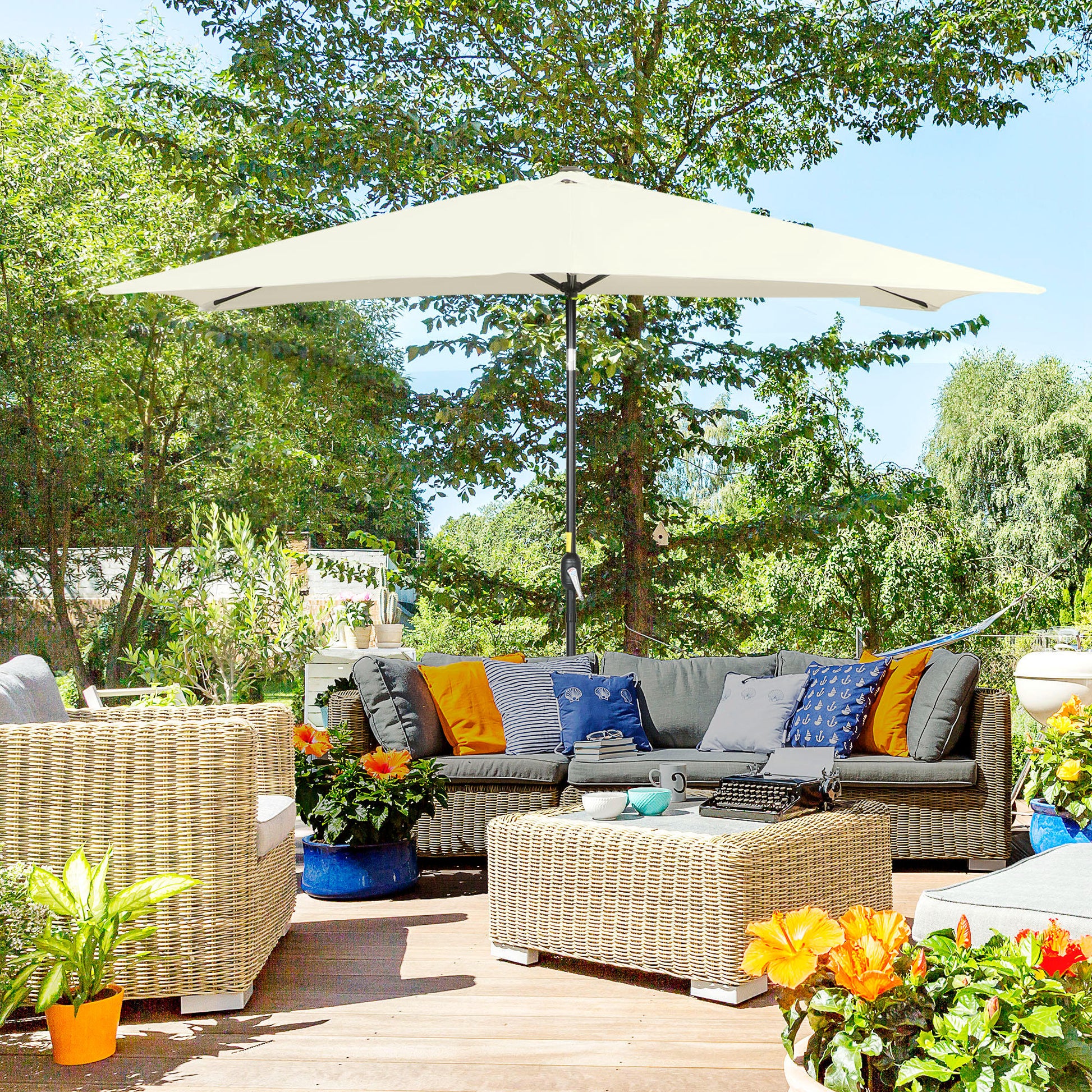 Outsunny Sombrilla De Terraza Exterior 200x300 Cm Con Ángulo Ajustable Crema_1