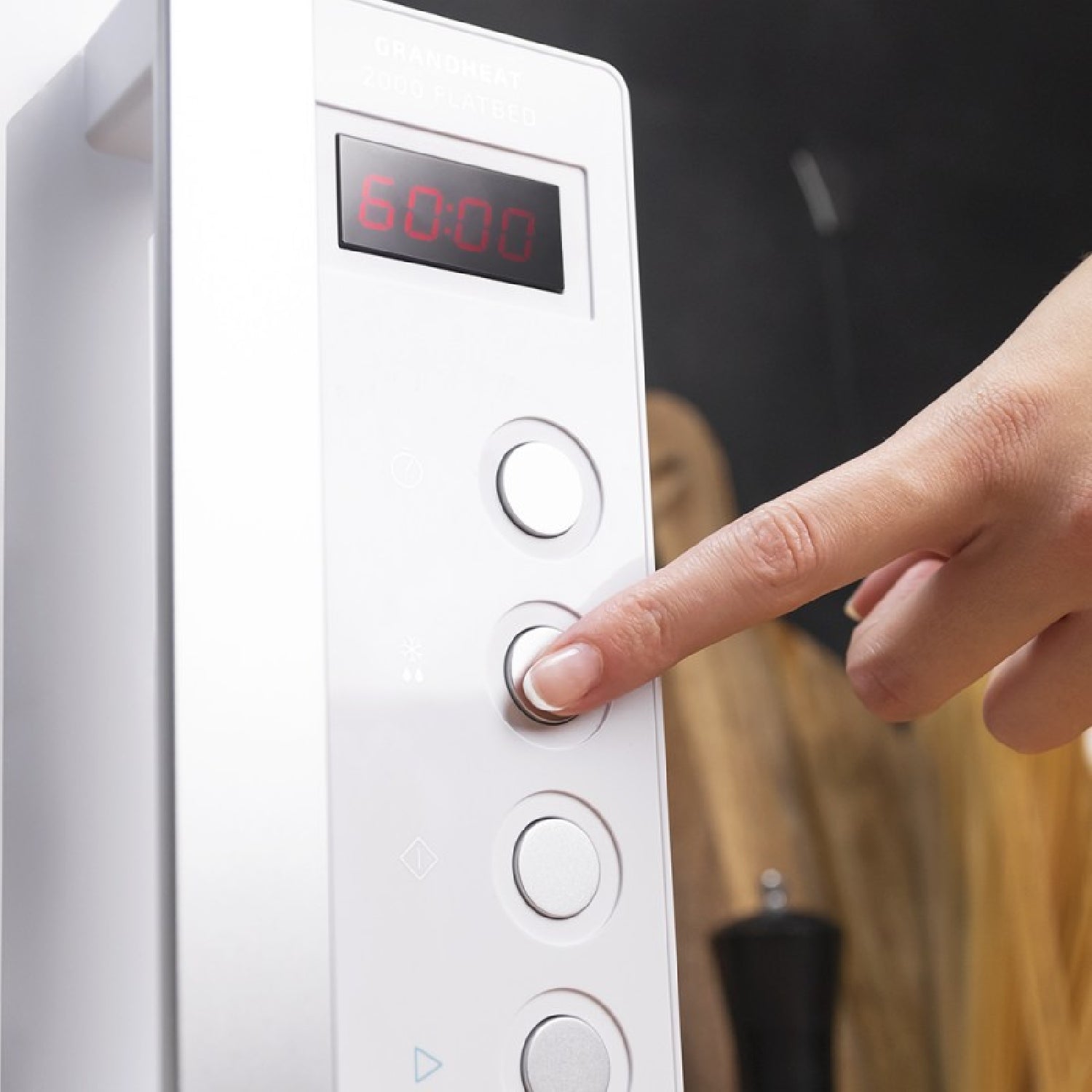 Microondas Sin Plato Grandheat 2000 Flatbed White. Capacidad 20 Litros, Potencia 700 W, Temporizador Hasta 60 Min, Revestimiento Interior Cerámico,_4