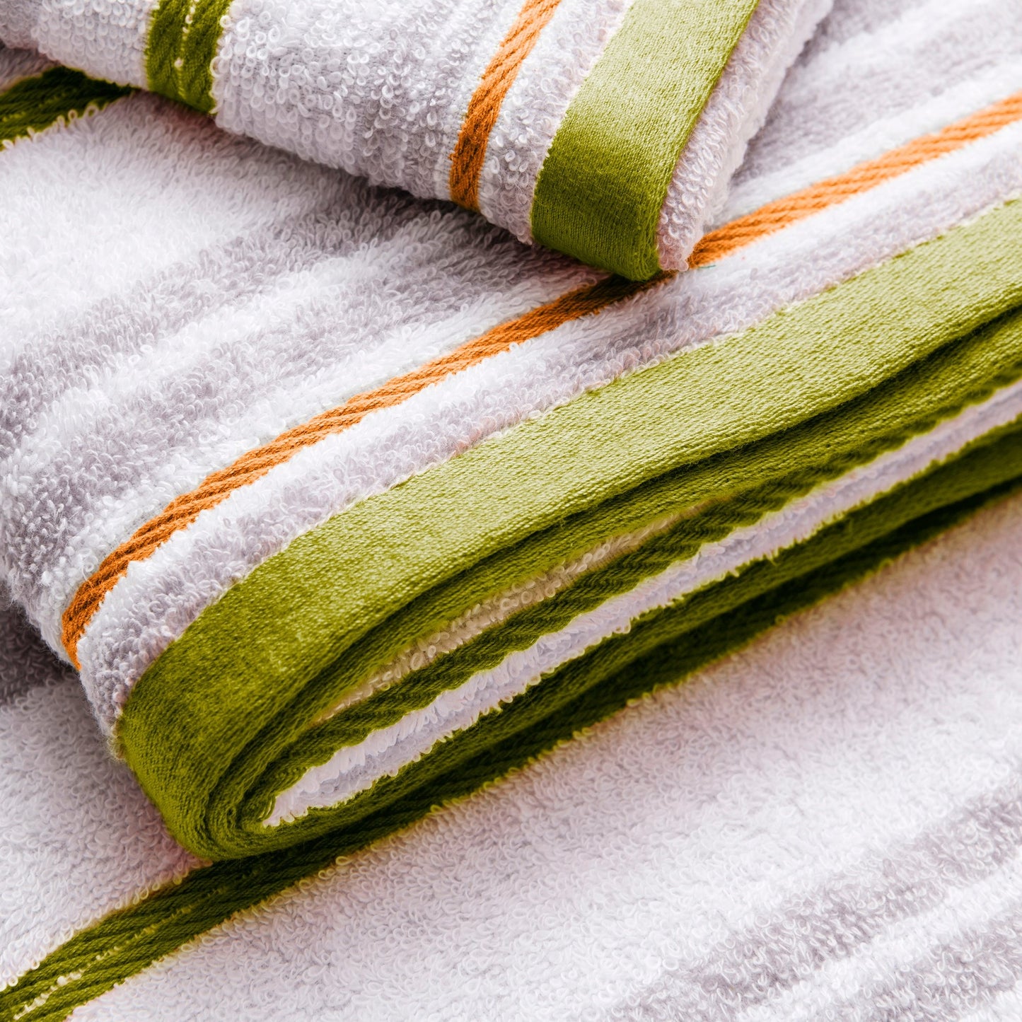 Set 3pc Toalla De Baño (tocador 30x50cm + Manos 50x90cm + Baño 70x140cm) 450gsm 100% Algodón Blanco Con Rayas Rainbow Be