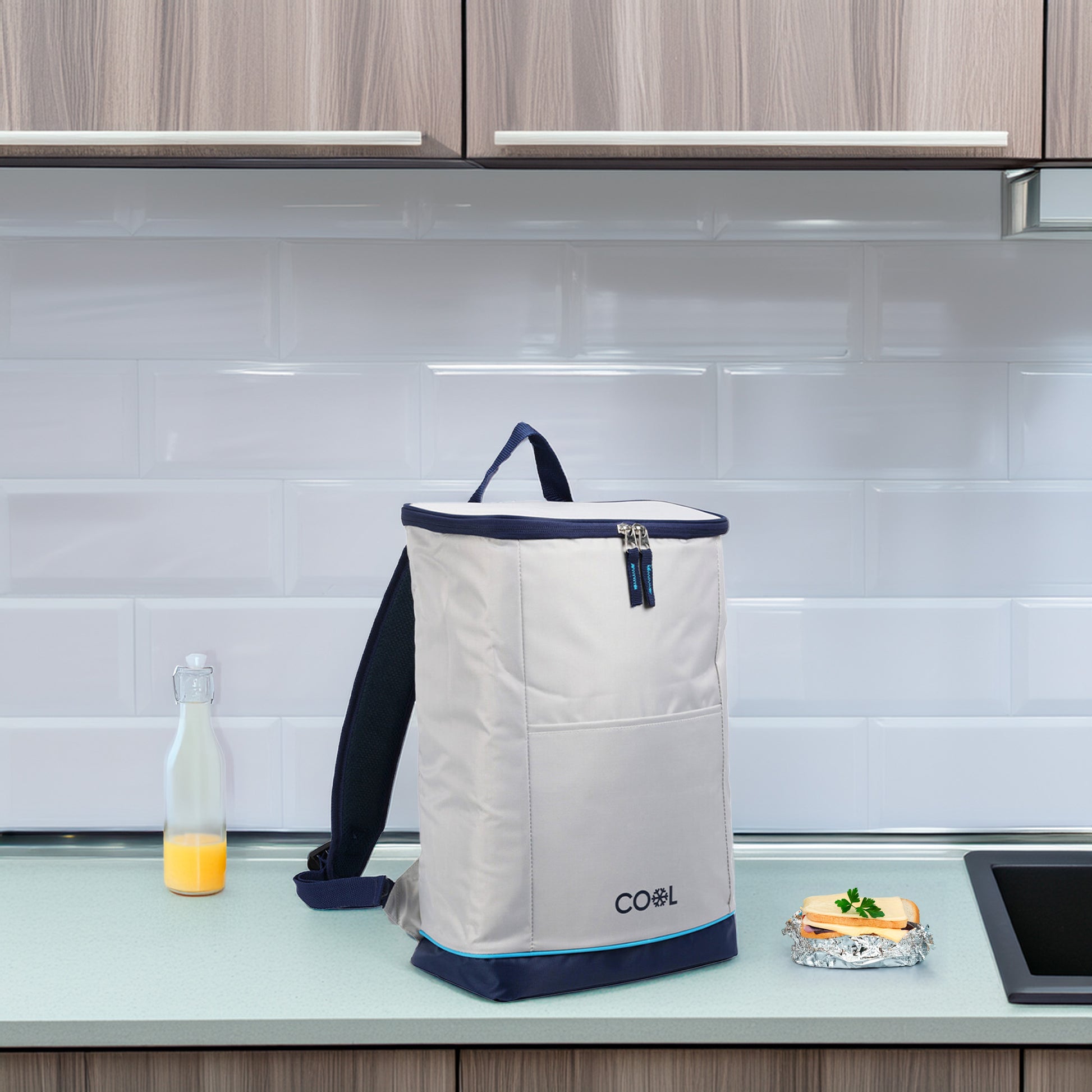 Well Home Mochila Cooler Bag 25 Litros En Poliéster 420d Con Ribete En Azul Neón_2