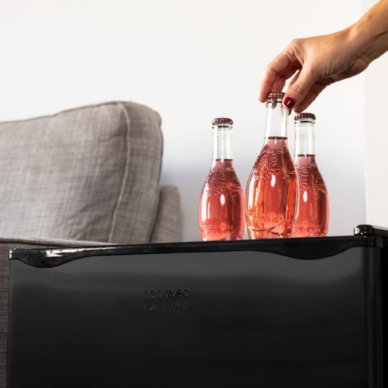 Cecotec Mini Frigorífico Grandcooler 20000 Silentcompress Black E_4