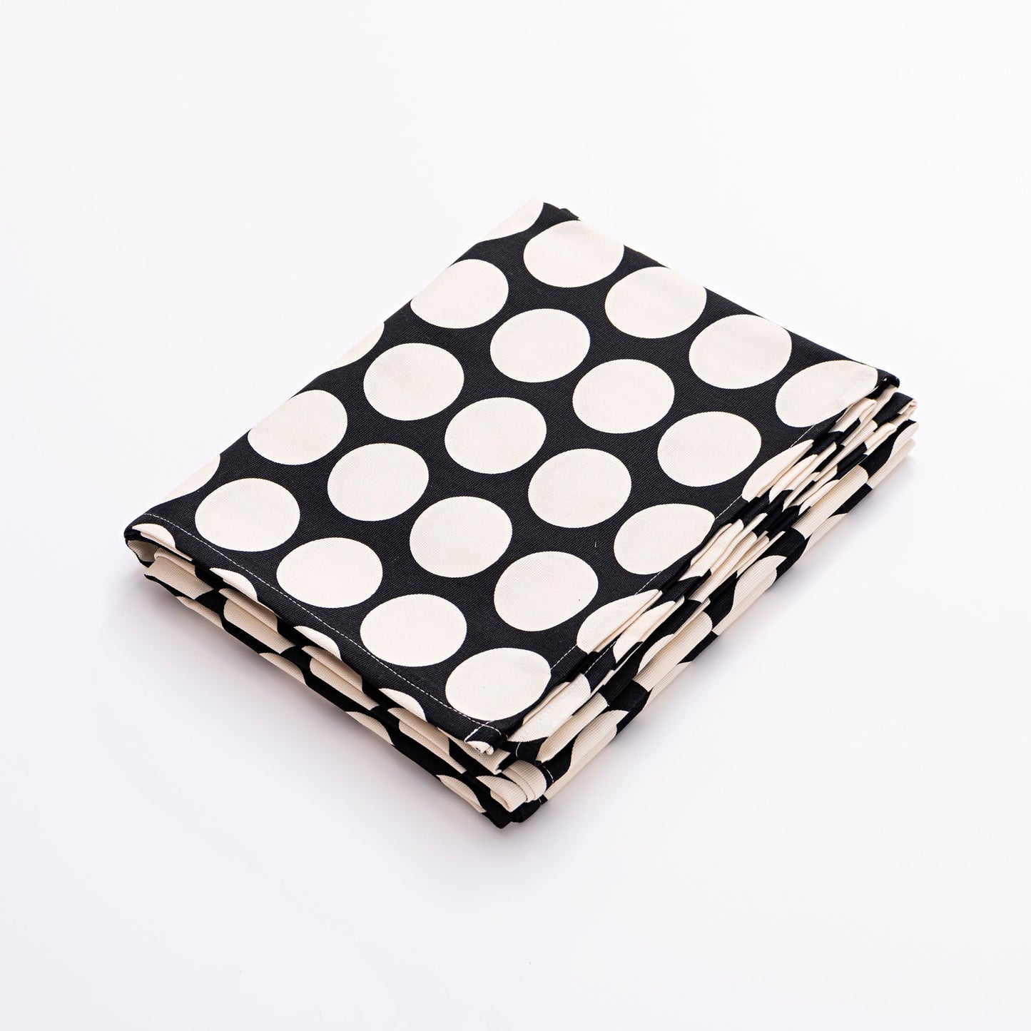 Mantel 170x200cm 100% Algodon Panama 190gsm Topos Negros Benetton_1