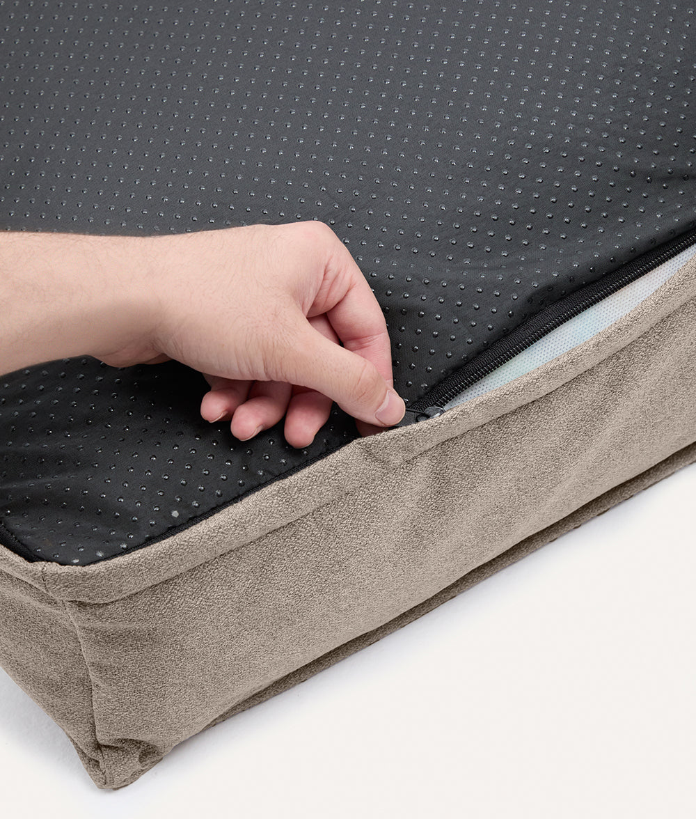 Cafide Cama De Material Reciclado Para Perro Con Tejido Basic Beige. Modelo Cuadra._2