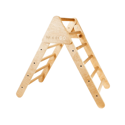 Triángulo De Aprendizaje Pikler Plegable Madera 90 X 50 X 80 Cm. Tremsc0007 Woodgo._0