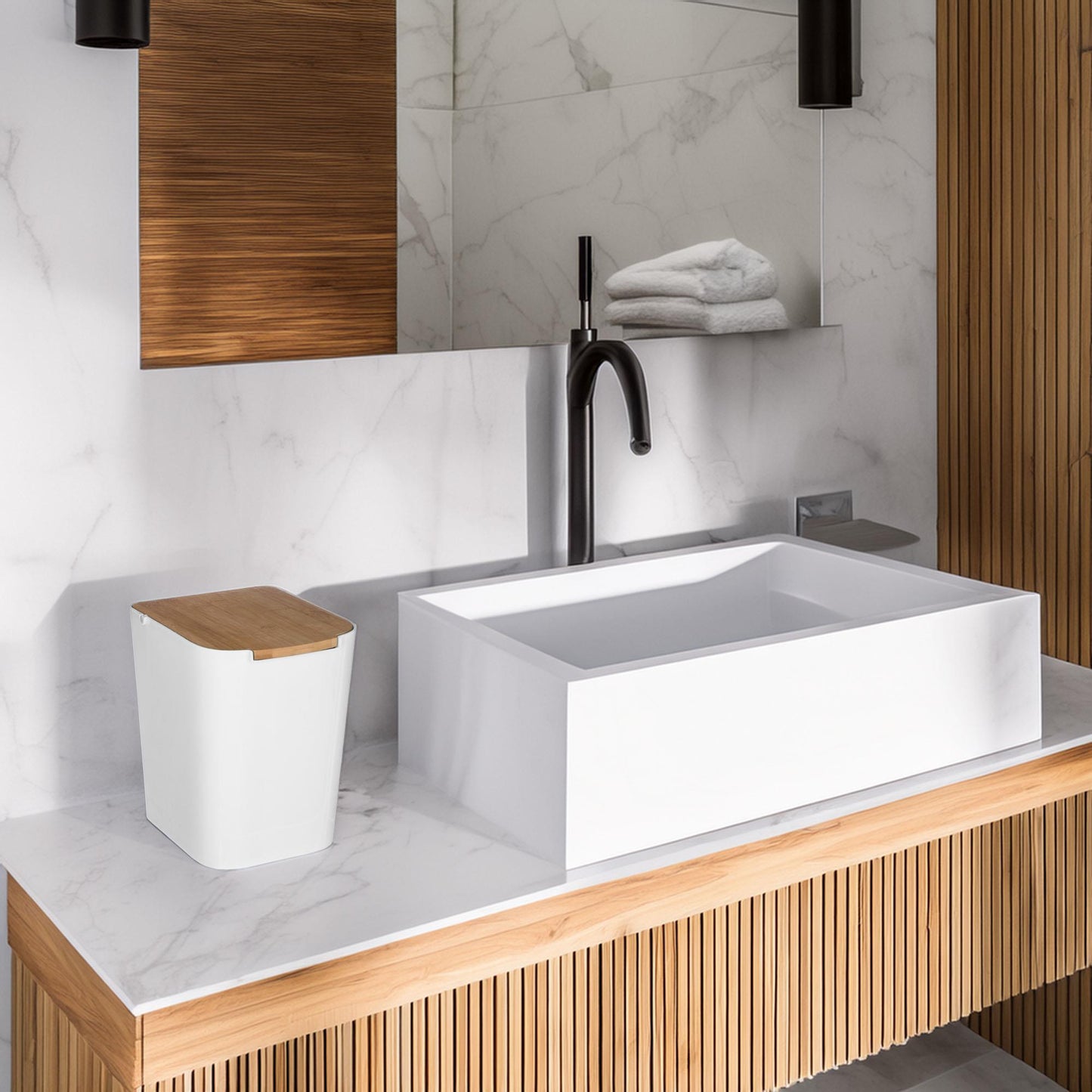 Papelera Baño Tapa Bambú Baltik 5l Blanco