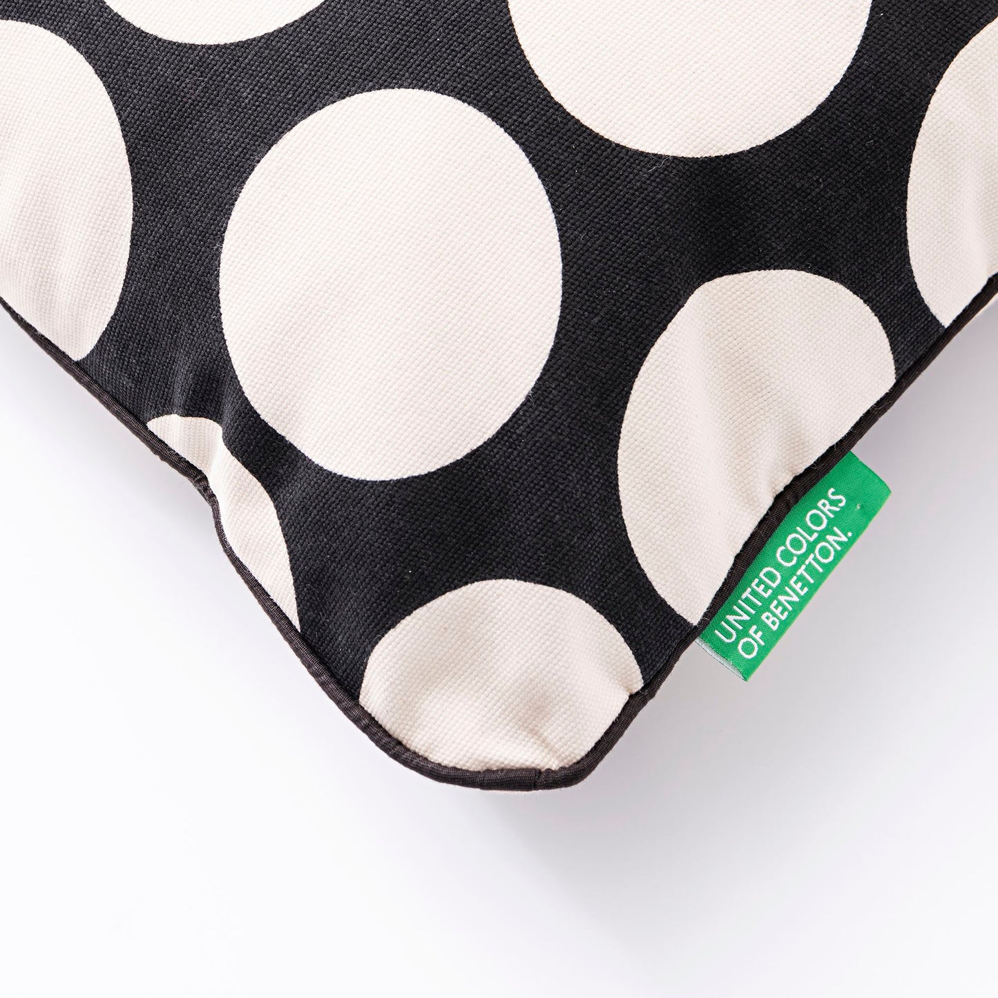 Cojin Relleno 40x40cm 300gsm Poliester 100% Algodon Canvas Topos Negros Benetton