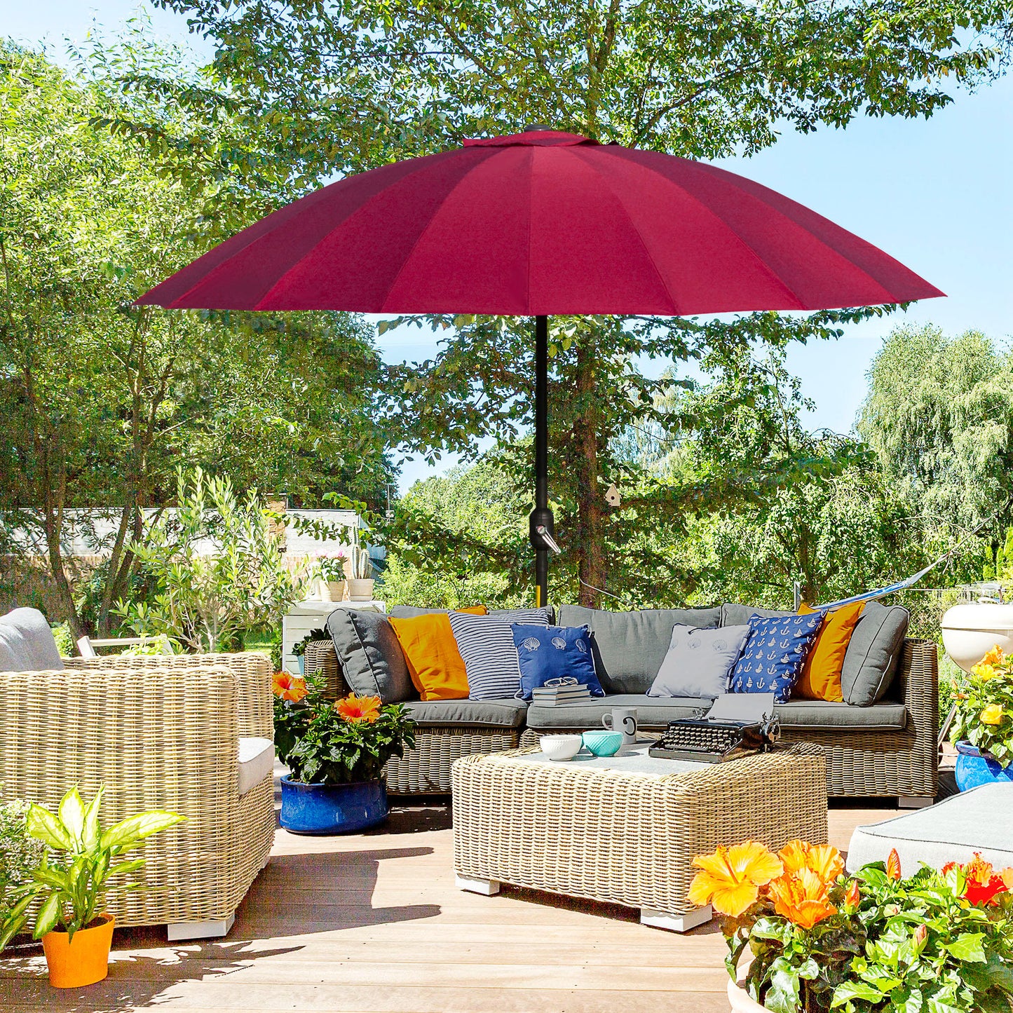 Outsunny Sombrilla Terraza Exterior Ø250 Cm Con Ángulo Inclinable Rojo Burdeos_1