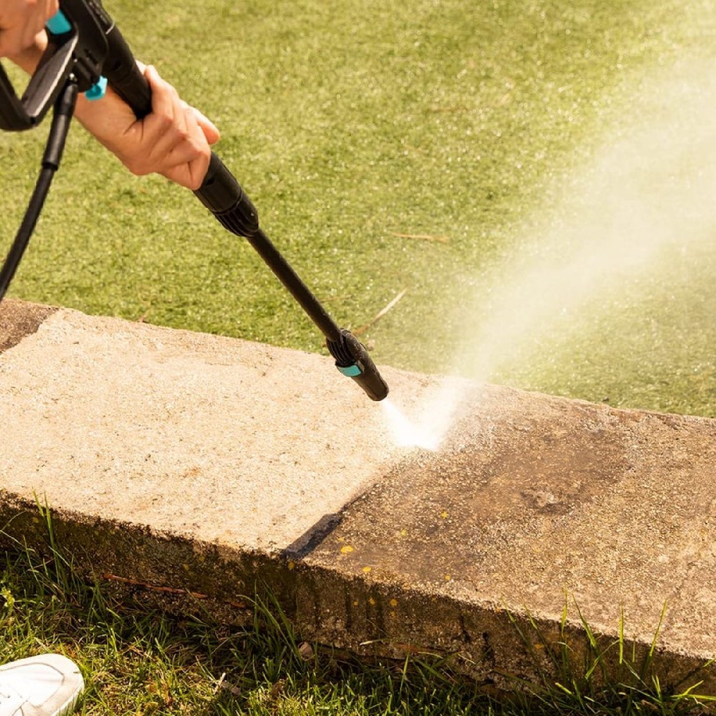 Cecotec Hidrolimpiadora Hydroboost 1600 Car&garden Cecotec_1