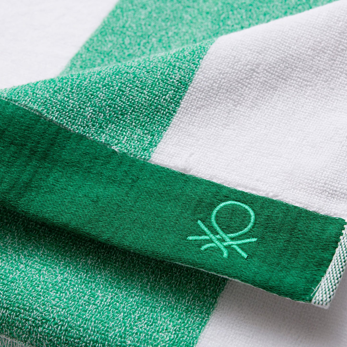 Set 2pc Toalla De Playa (toalla 90x160cm + Bolsa 144tc Hilo Teñido) Verde Rainbow Be_5