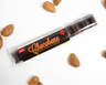 Chocobone chocolate negro Bio/ft y almendra caramelizada 100gr