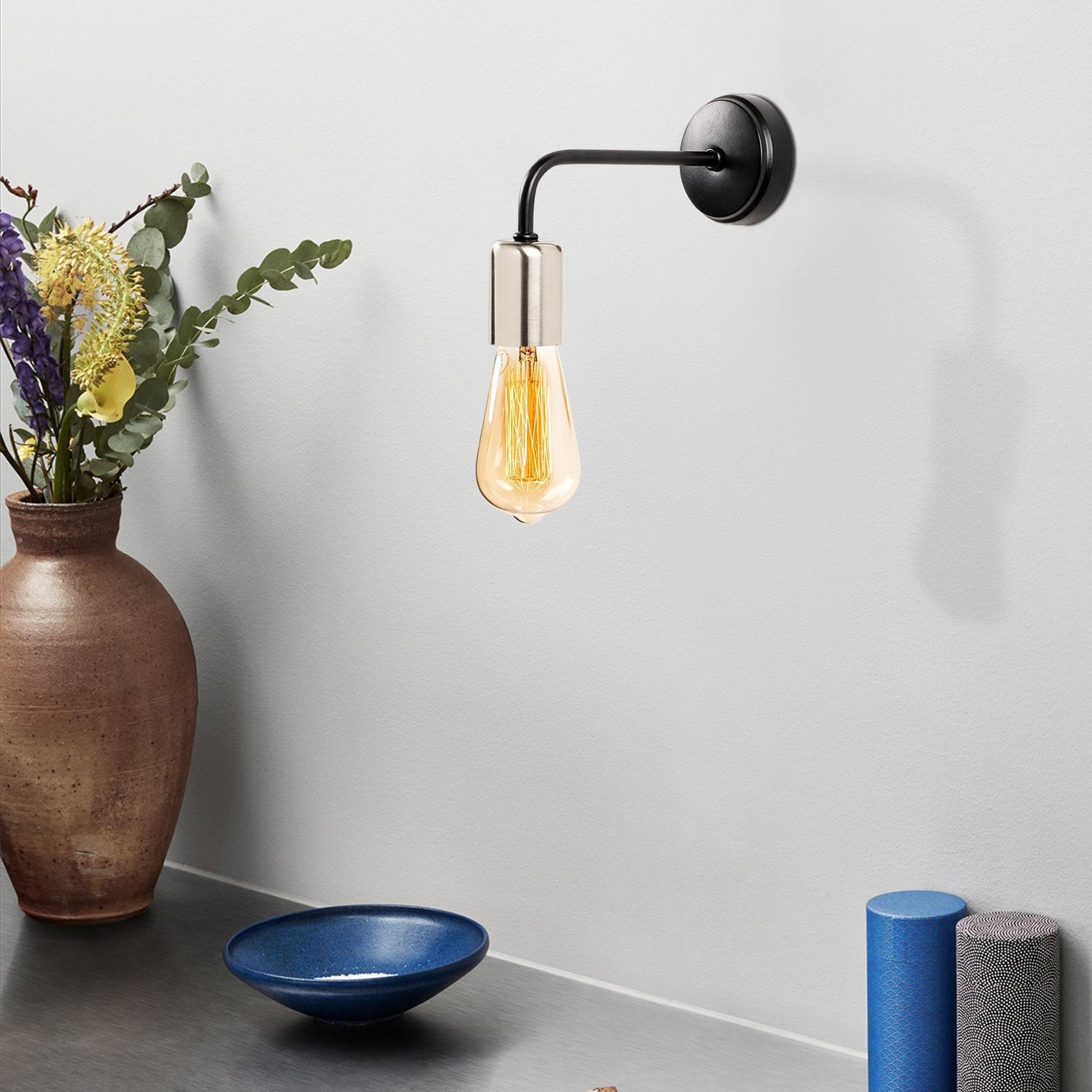 Aplique De Pared, Metal , Negro

nickel, 8x20x15, Casquillo E 27 Max 40 W_5