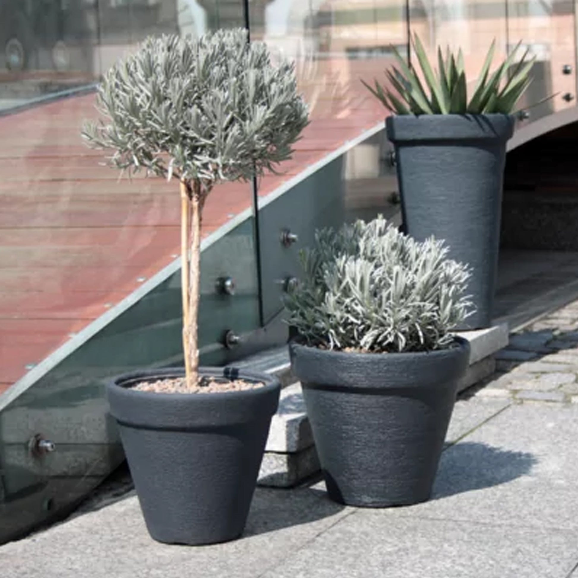 Maceta Classic 16l., Dimensiones (mm) 350x350x300, Color Antracita