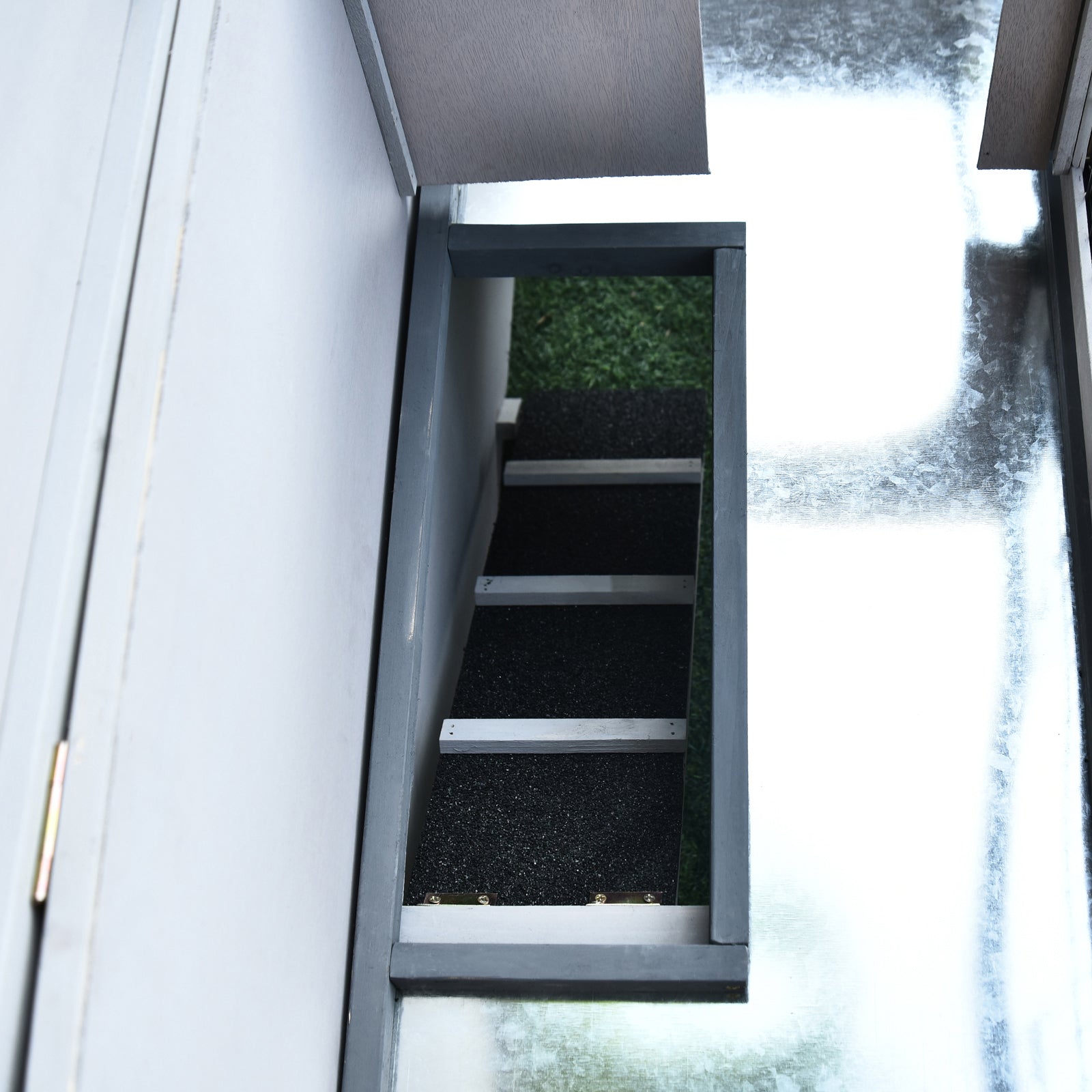 Pawhut Conejera De Madera Exterior Para Conejos Con Rampa 2 Puertas Y Bandeja_4