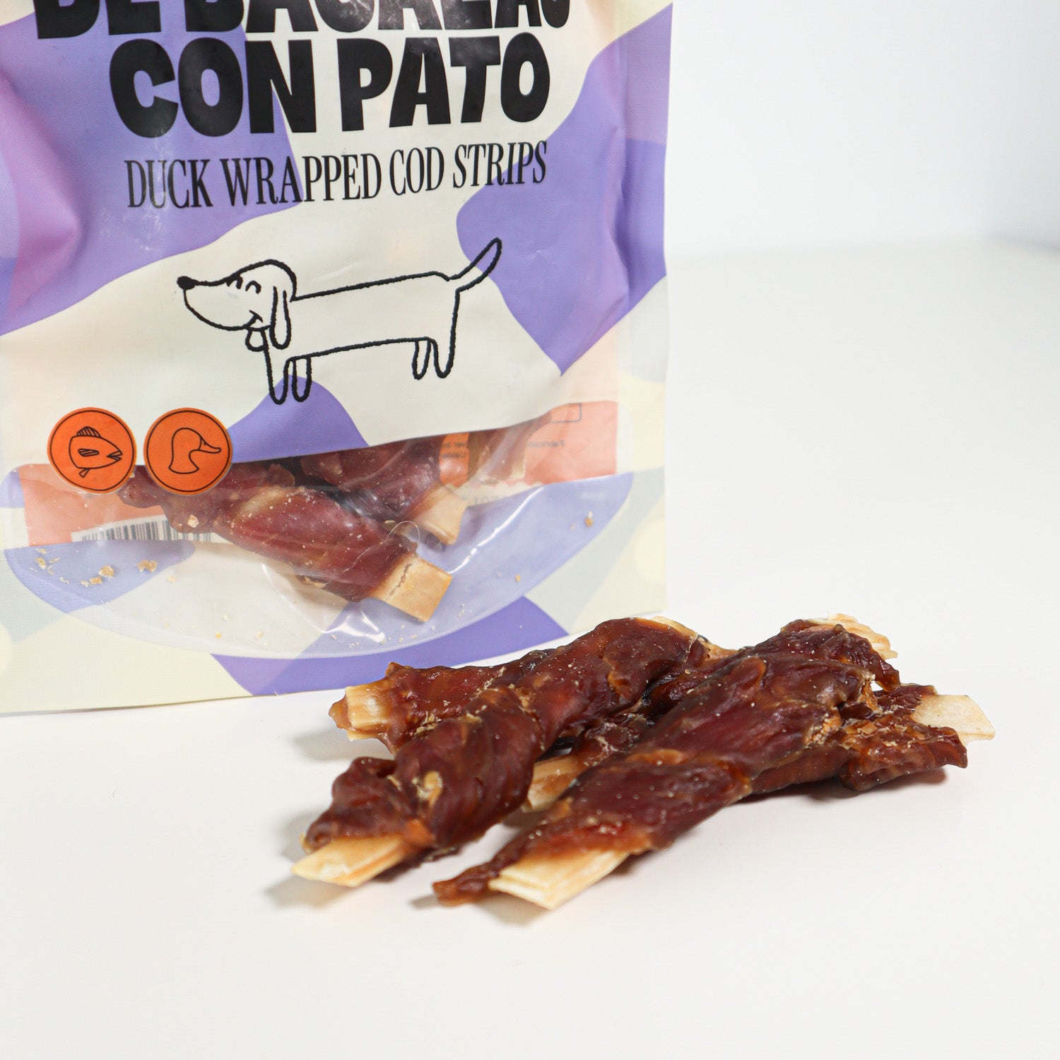 Snack Para Perro En Stick De Bacalao Con Pato Desecado Wuapu 12x100gr_1