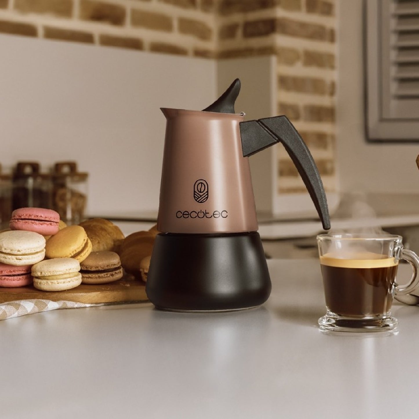 Cecotec Cafetera Italiana Piccolina 200 Bronze. 100ml, 2 Tazas De Café, Acero Inoxidable, Apta Todas Superficies, Filtro_2