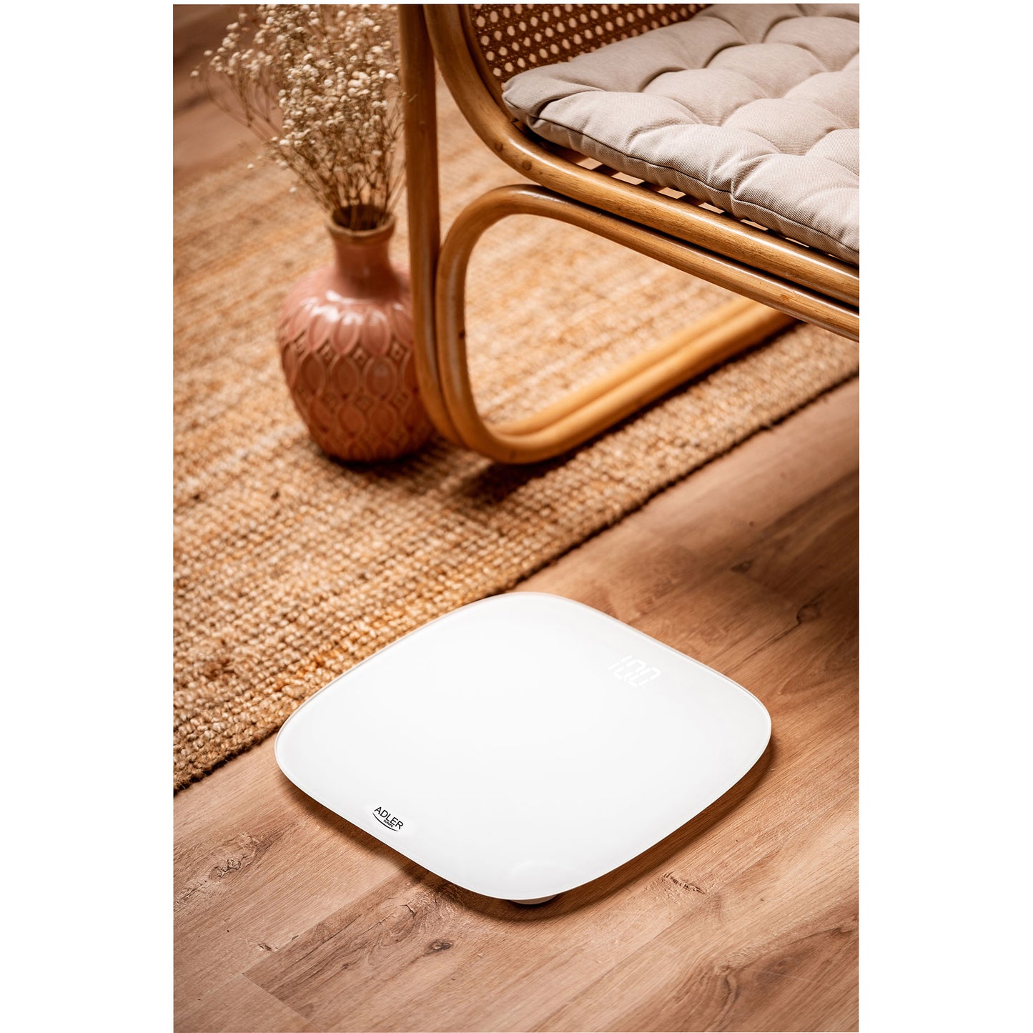 Báscula De Baño Digital Alta Precisión 180kg, Pantalla Led Apagado Automático, Vidrio Templado Adler Ad8176 Blanco