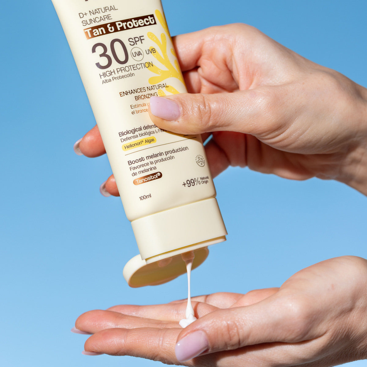 D+ Natural Suncare Tan & Protect SPF30 100 ml