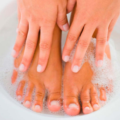 Pack 100 Bombitas Efervescentes. Alivian Pies Cansados, Refrescan E Hidratan - Pedicuras Y Manicuras - Aroma Piña Colada_1