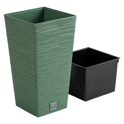 Macetero Color Verde Tierra, Con Depósito, Colección Furu, De 26,5 X 26,5 X 50 Cm, Capacidad De 11 L.