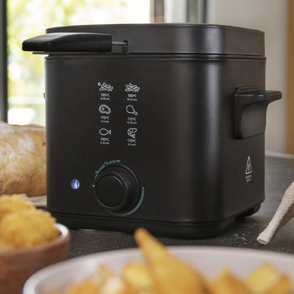 Freidora Eléctrica Cleanfry Infinity 1500 Black. 900w, Capacidad 1,5 L, Filtro Oilcleaner, Cubeta Antiadherente, Tapa Con Filtro Y Ventana De Contro_4
