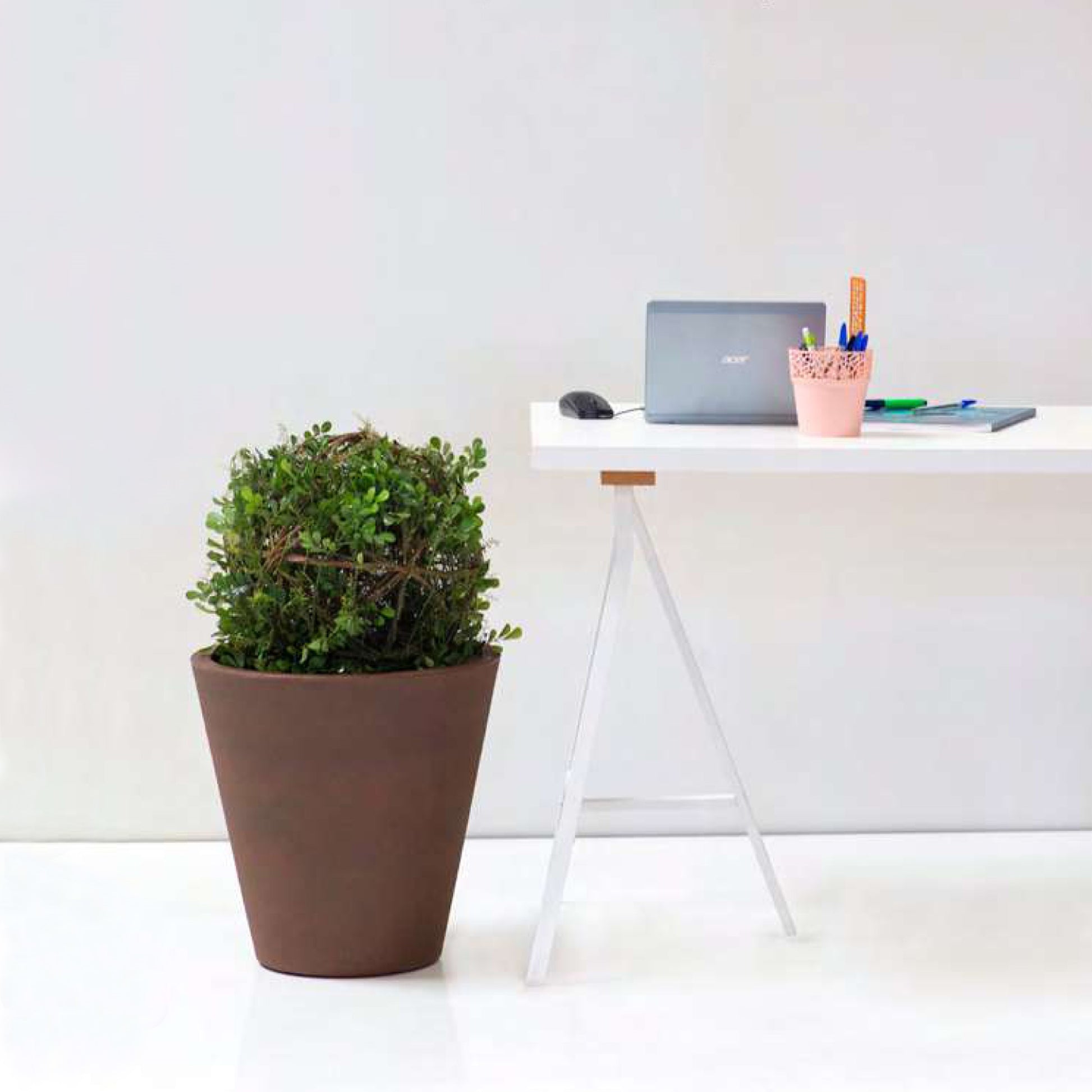Macetero De Polietileno Bronce 50x50 Cm_3