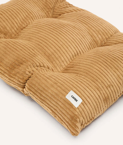 Cafide Cojín De Material Reciclado Para Perro Con Tejido De Pana Mostaza. Modelo Bela.